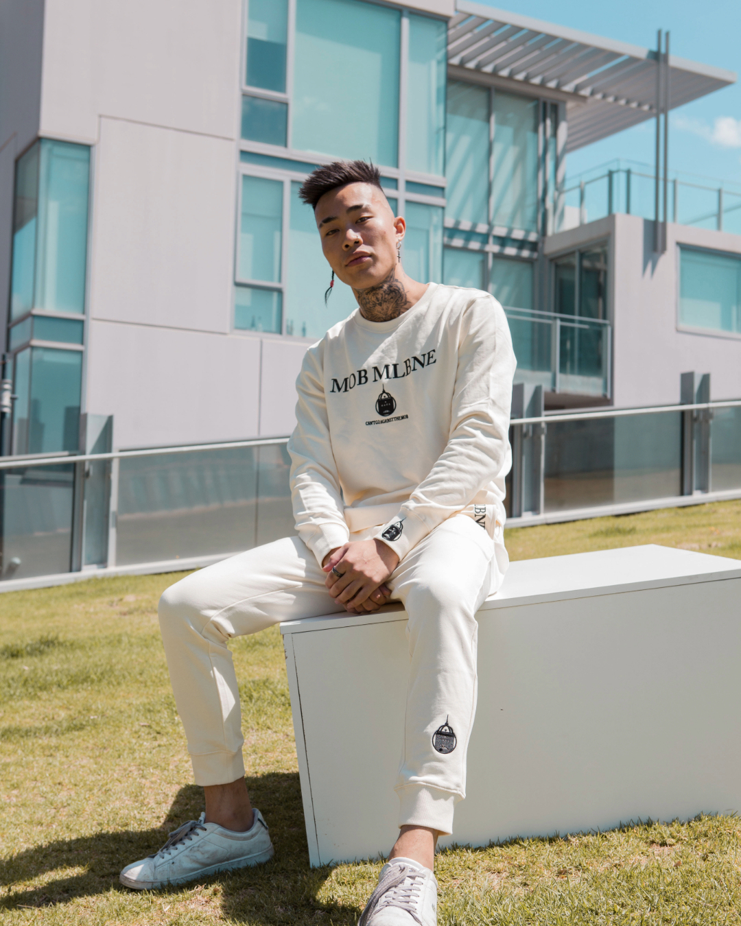 MLBNE CLASSIC SWEATERS COOKIES & CREAM