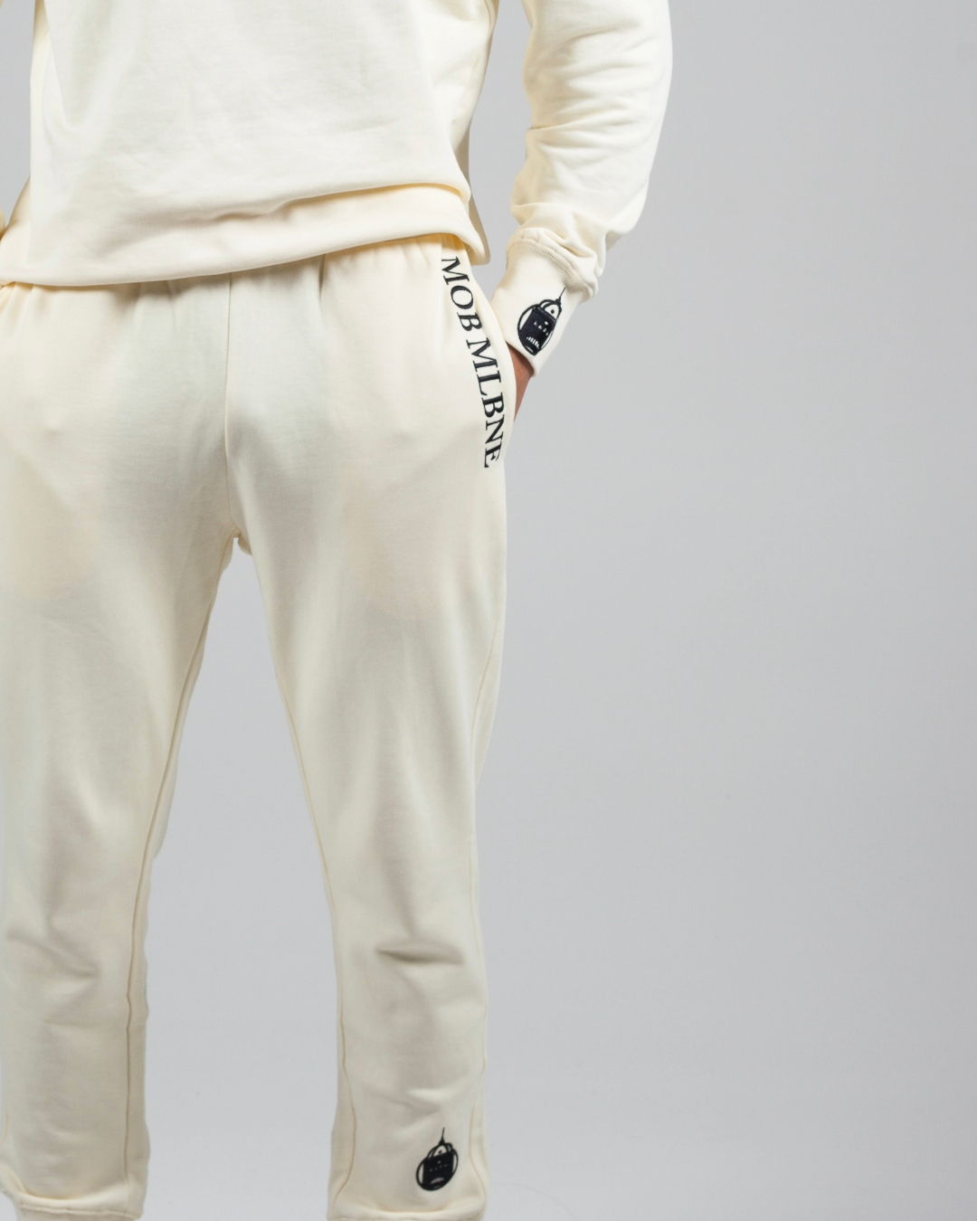 MLBNE CLASSIC SWEATPANTS COOKIES & CREAM