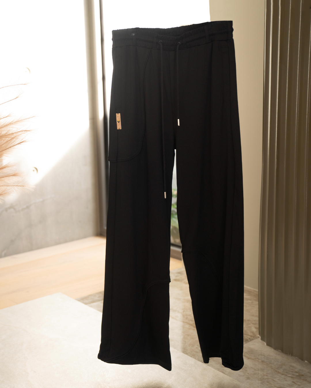RIDING THE WAVE FORMAL SWEATPANTS IN SABLE (BLACK)