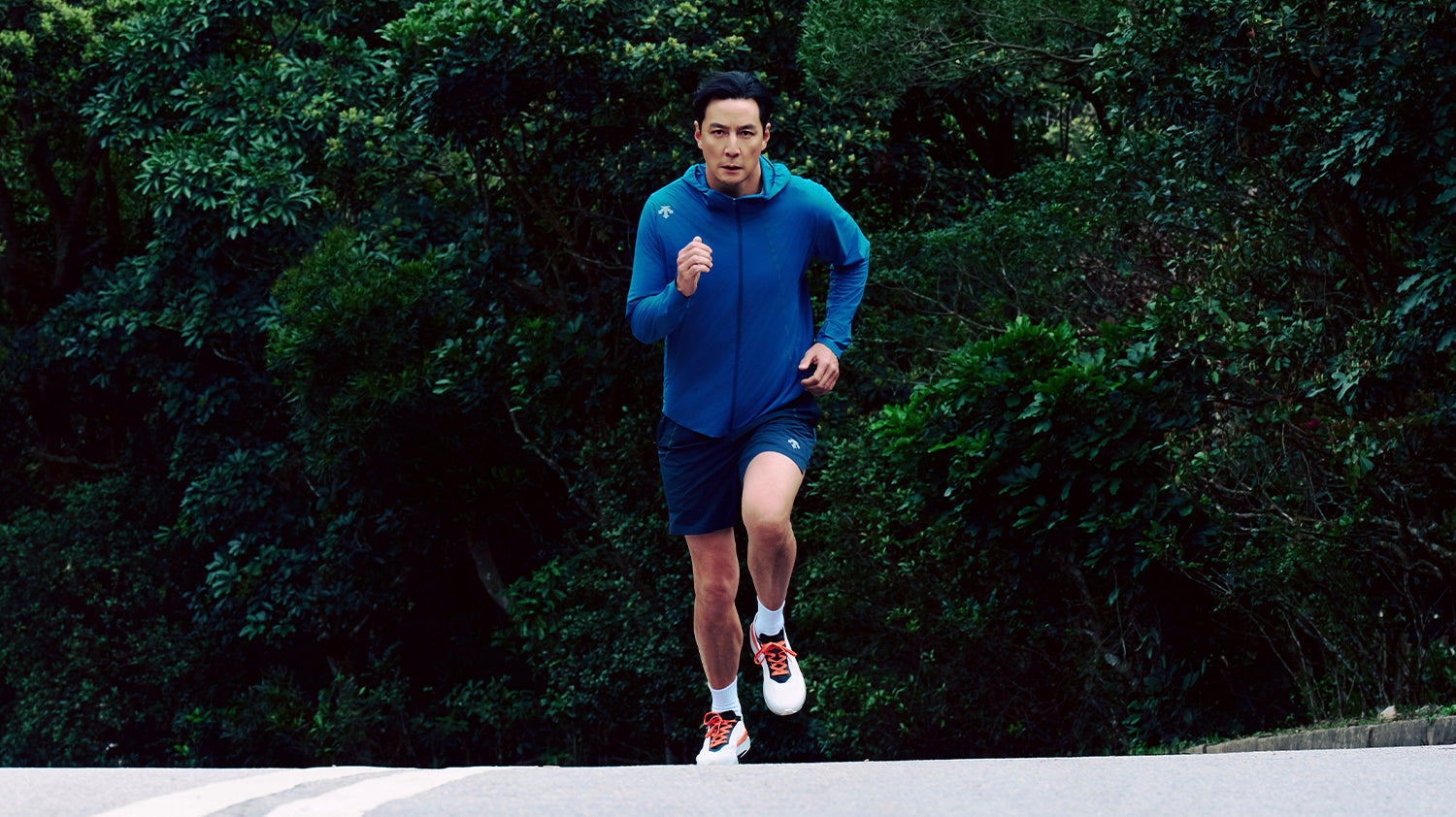 DESCENTE 大学　練習着 TRAINING – Descente SG