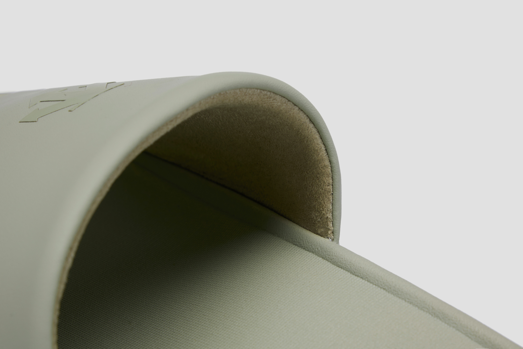 CLOUD Lifestyle Men Slippers