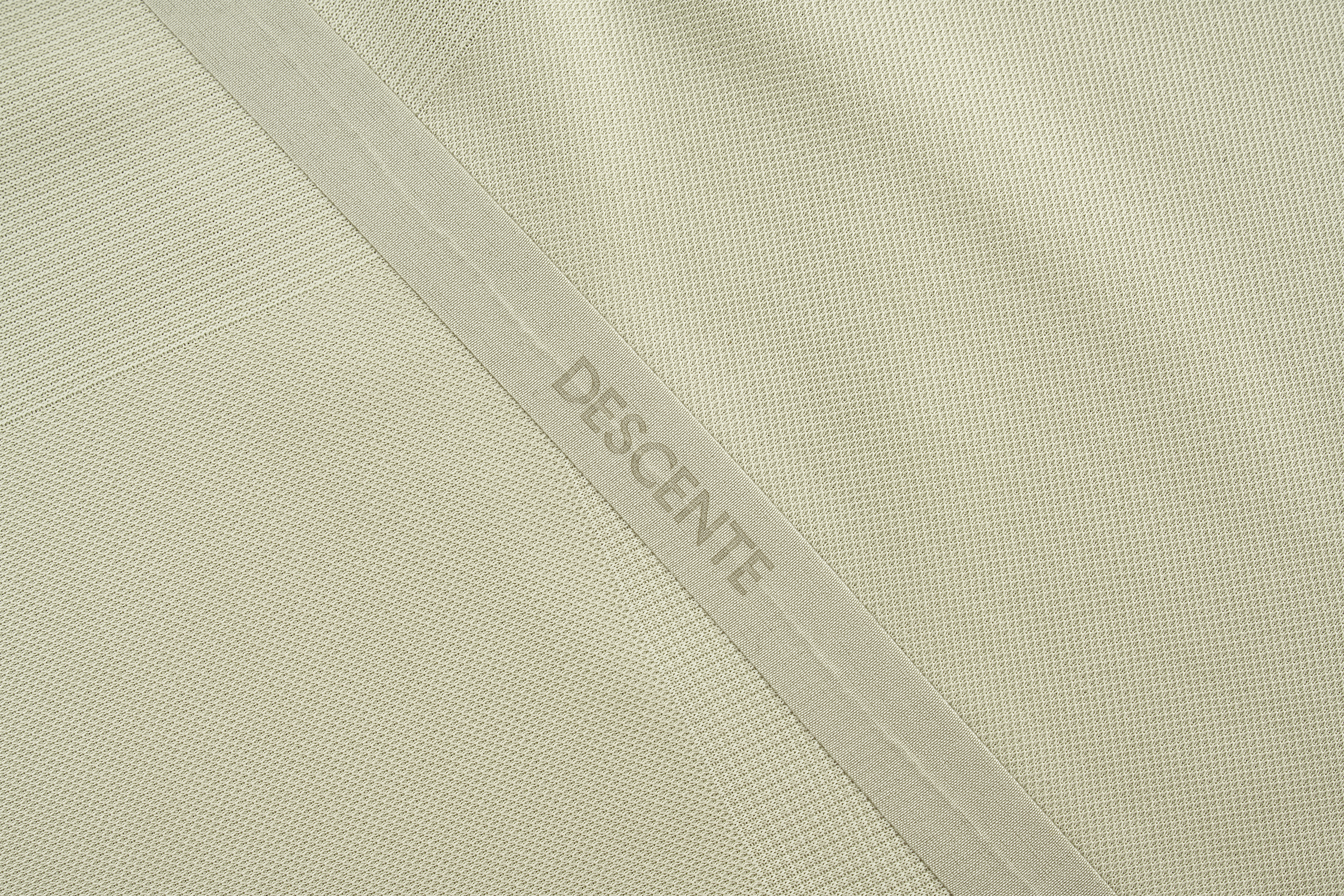 TRAINING Men Knit Short Sleeve T-Shirt-Descente SG