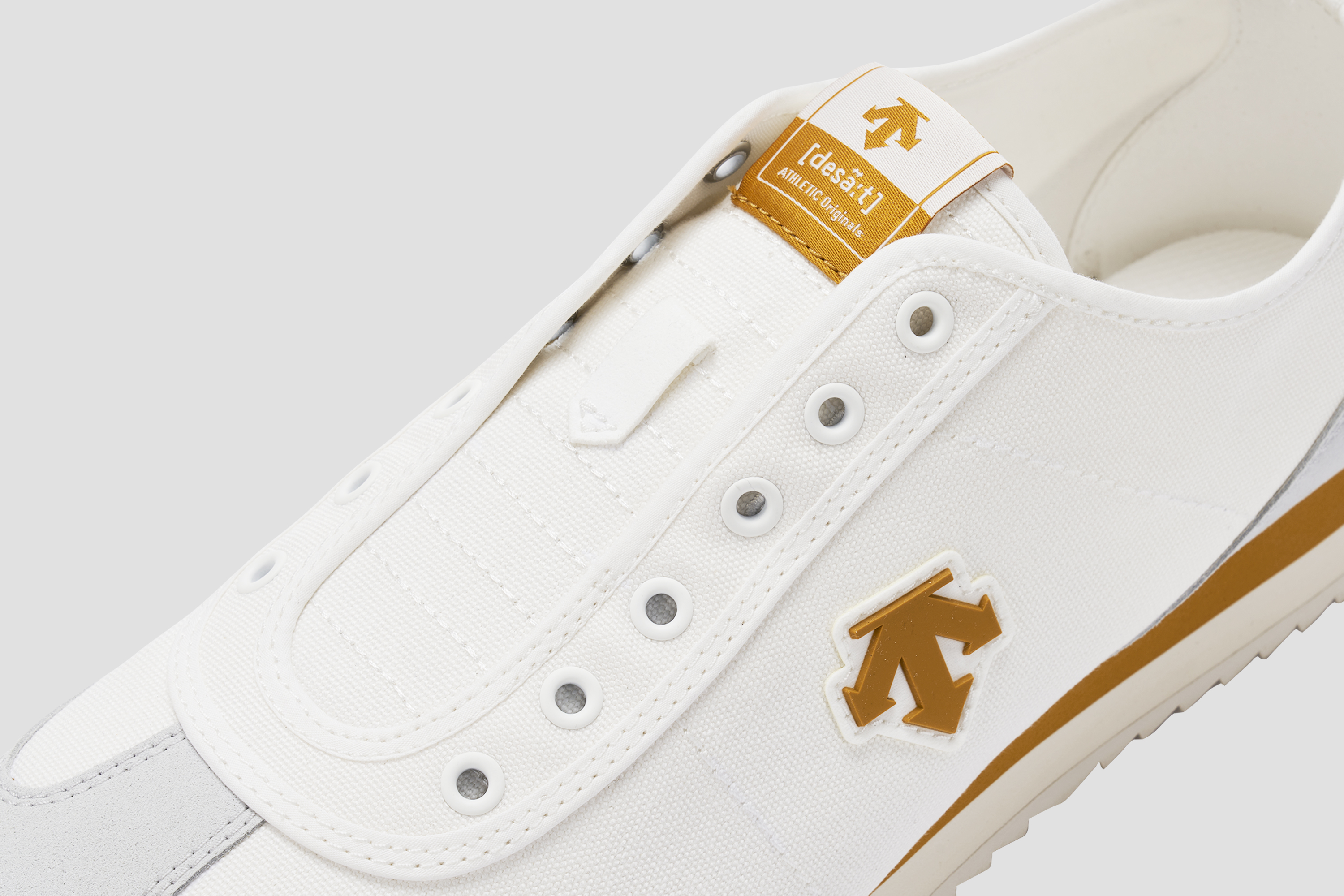 SPORT STYLE Mens Chron Slip On