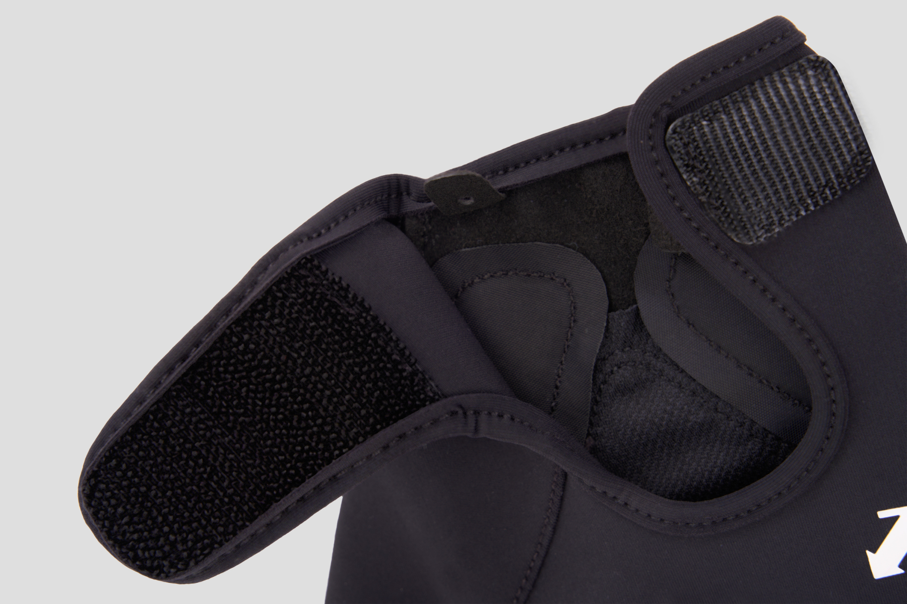 TRAINING Women Glove-Descente SG