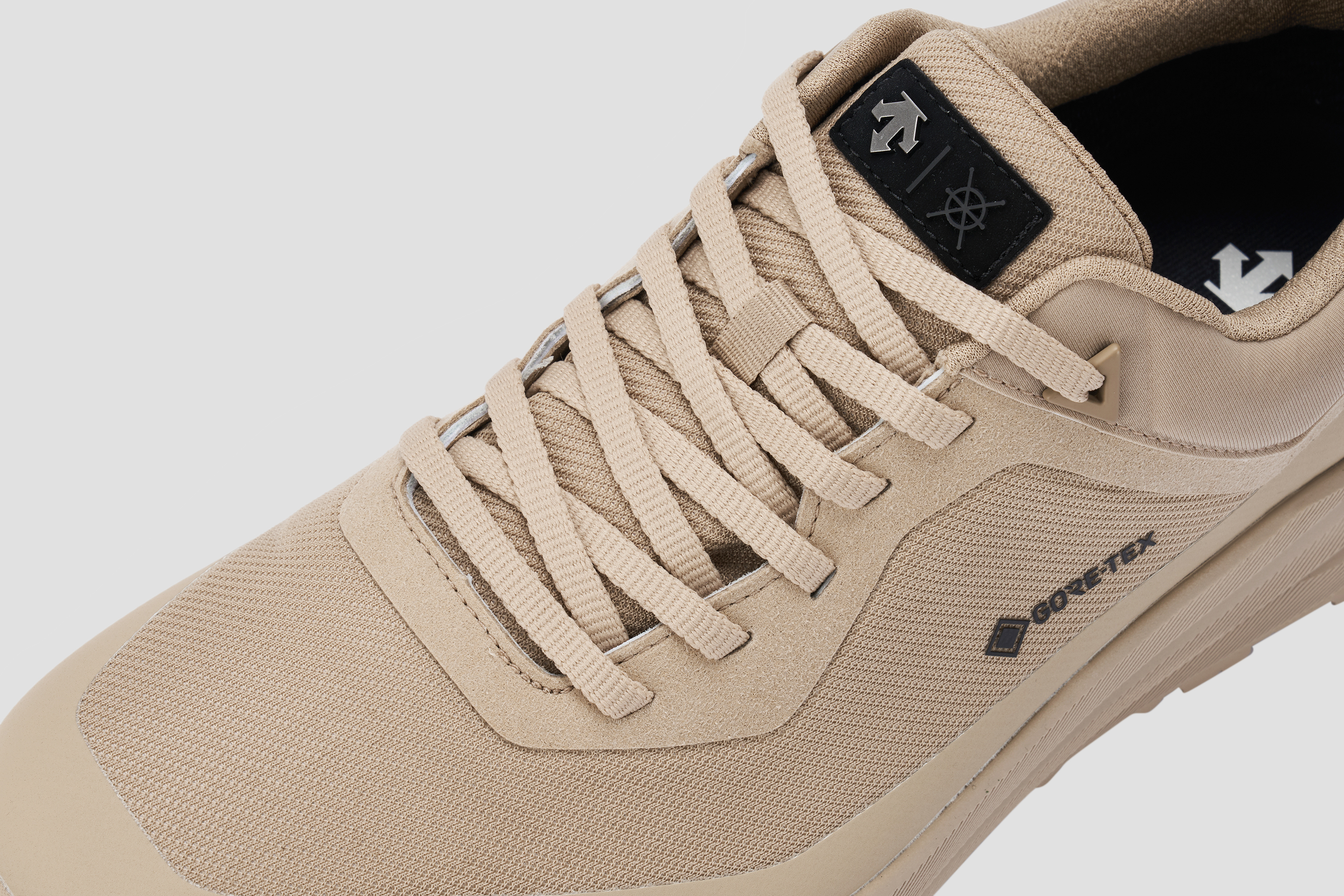 DUALIS GTX LIFESTYLE Men Casual Shoes