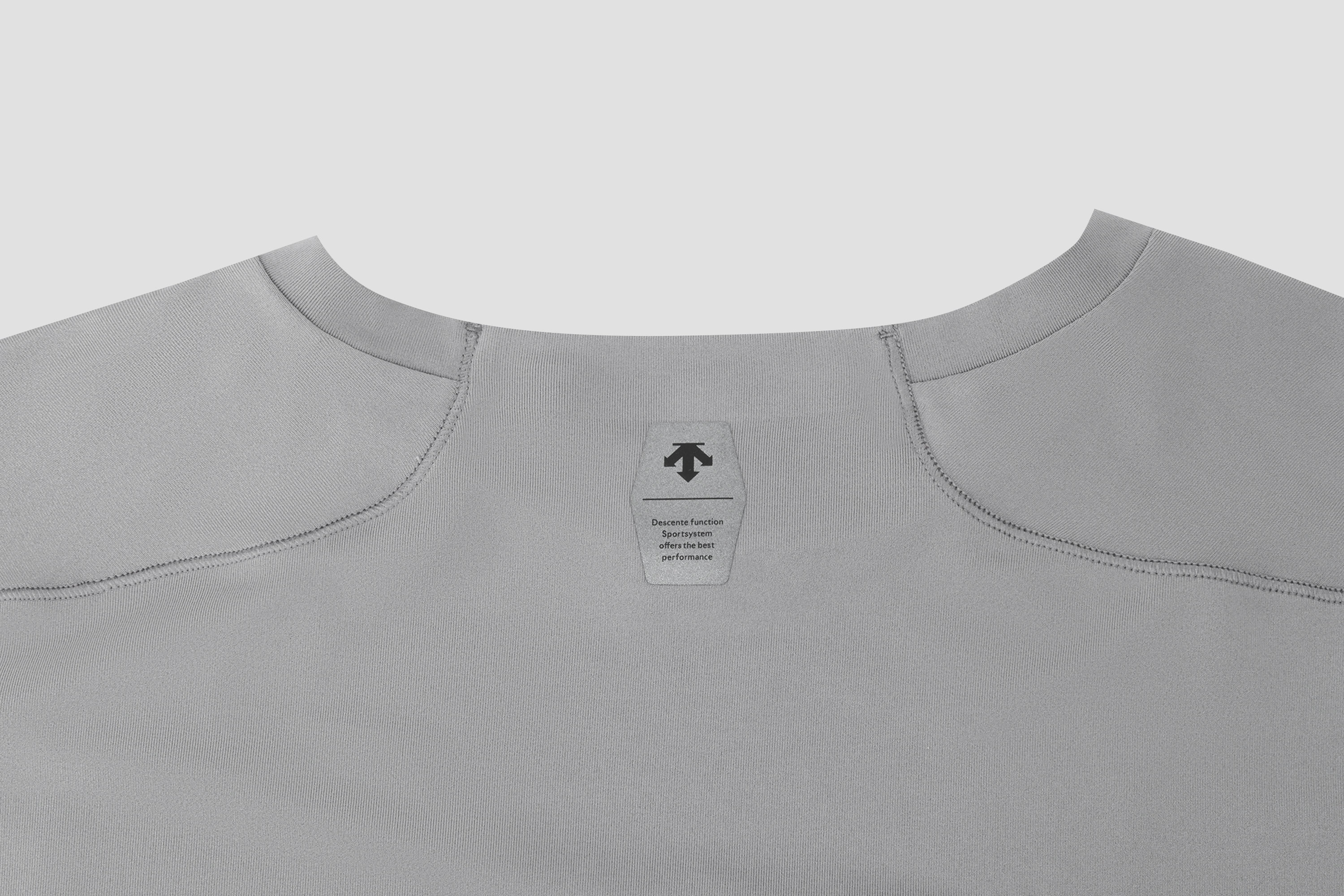 TRAINING Men Short Sleeve T-Shirt