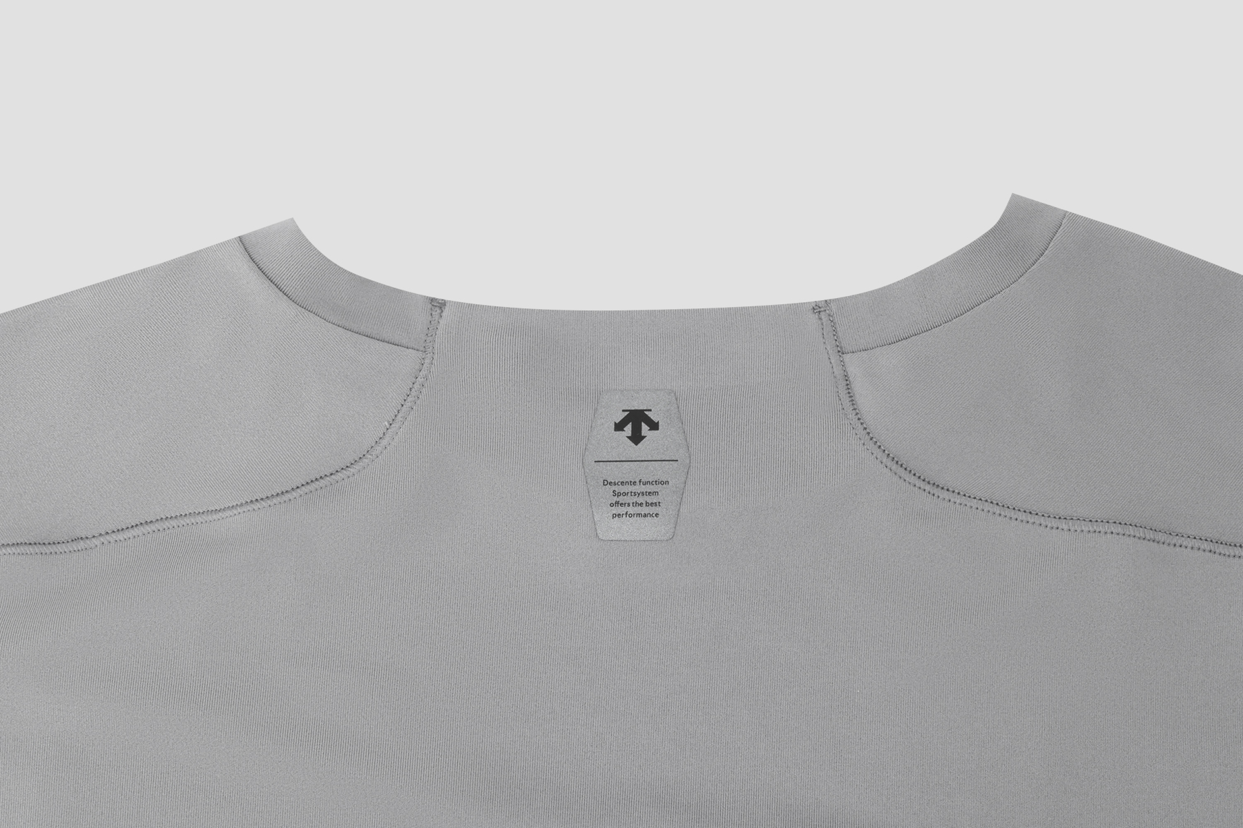 TRAINING Men Short Sleeve T-Shirt