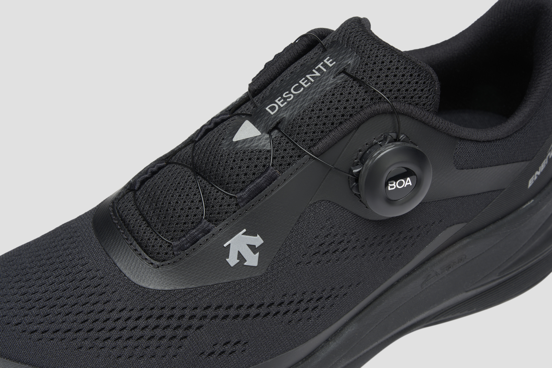 Performance Men LAVITATE WIRE 3.0 Shoes