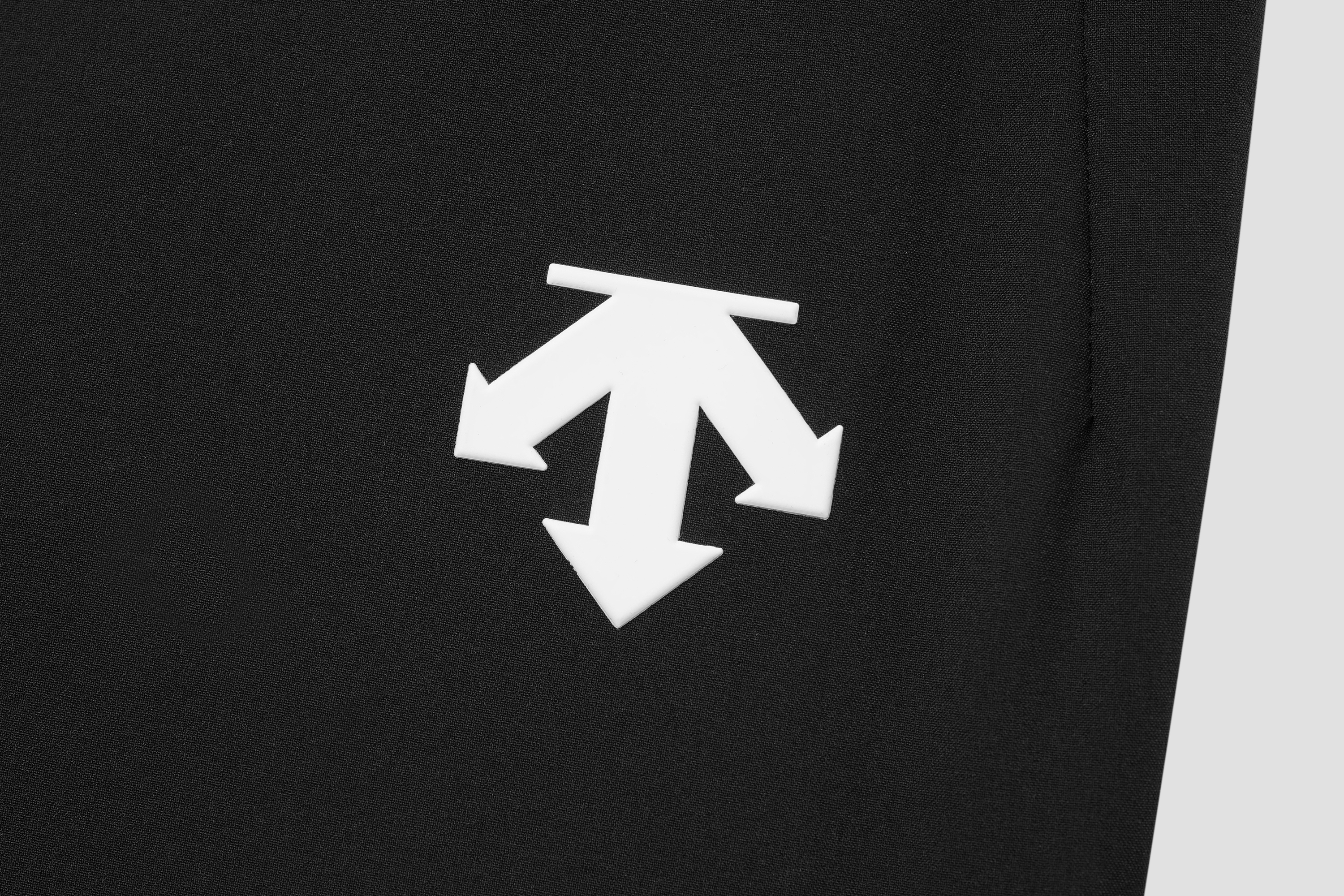 TRAINING Men Woven Pants