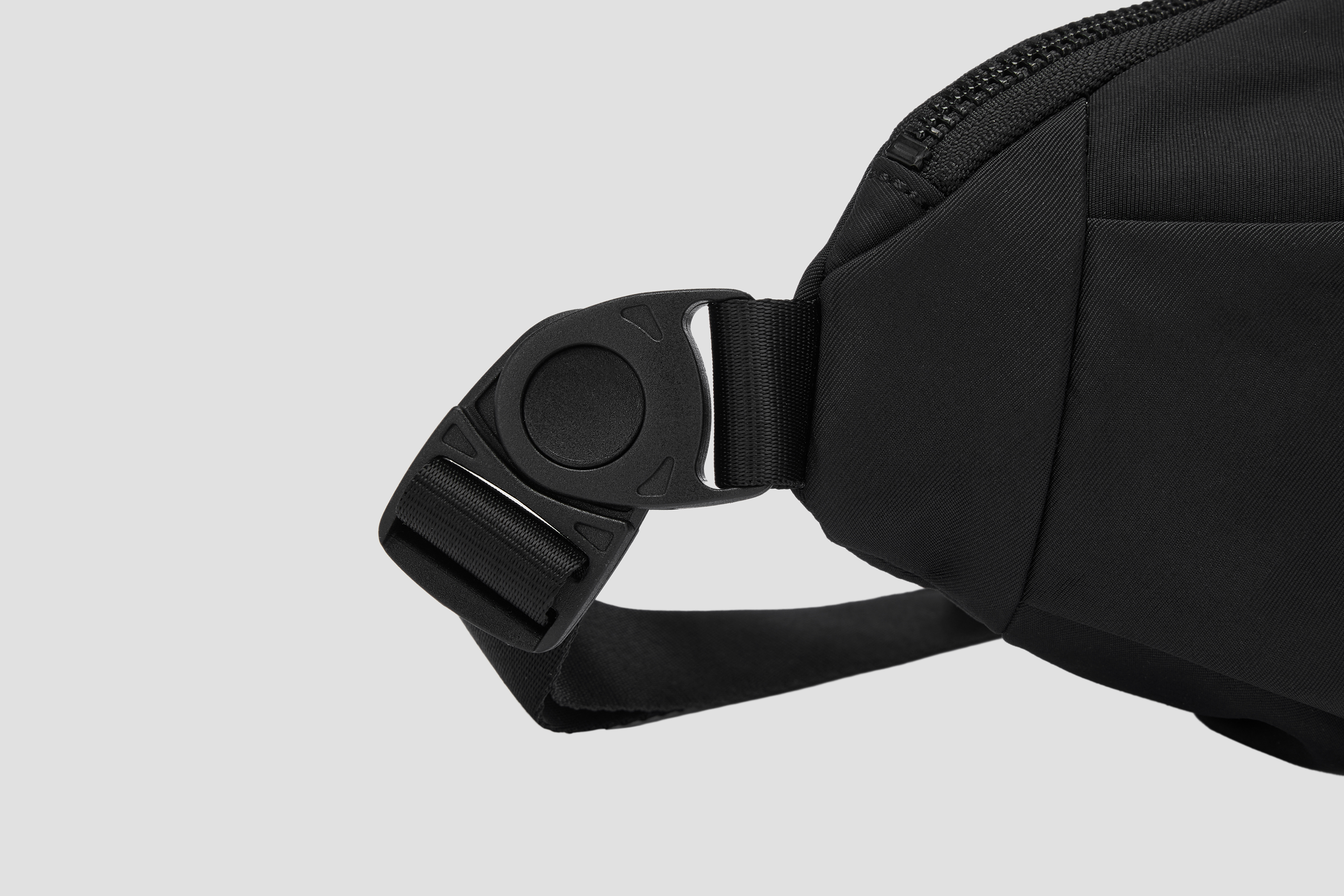 Move Pack Chest Bag