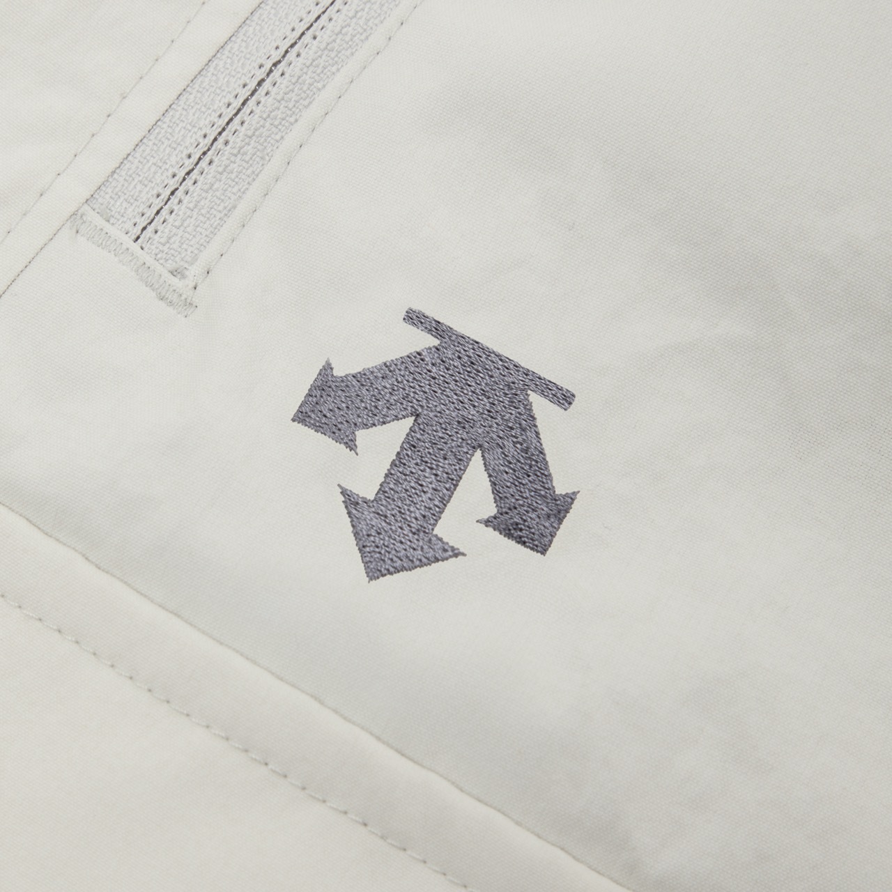 WOVEN PANTS