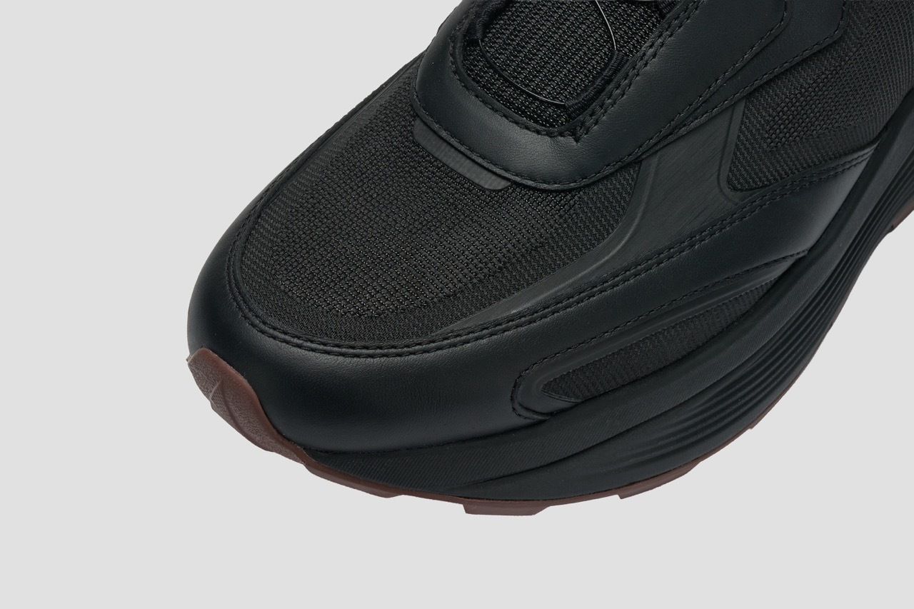 Men's Dualis Wire Sneakers