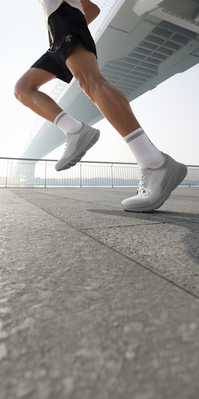 Men's Running Ease Stride Aero