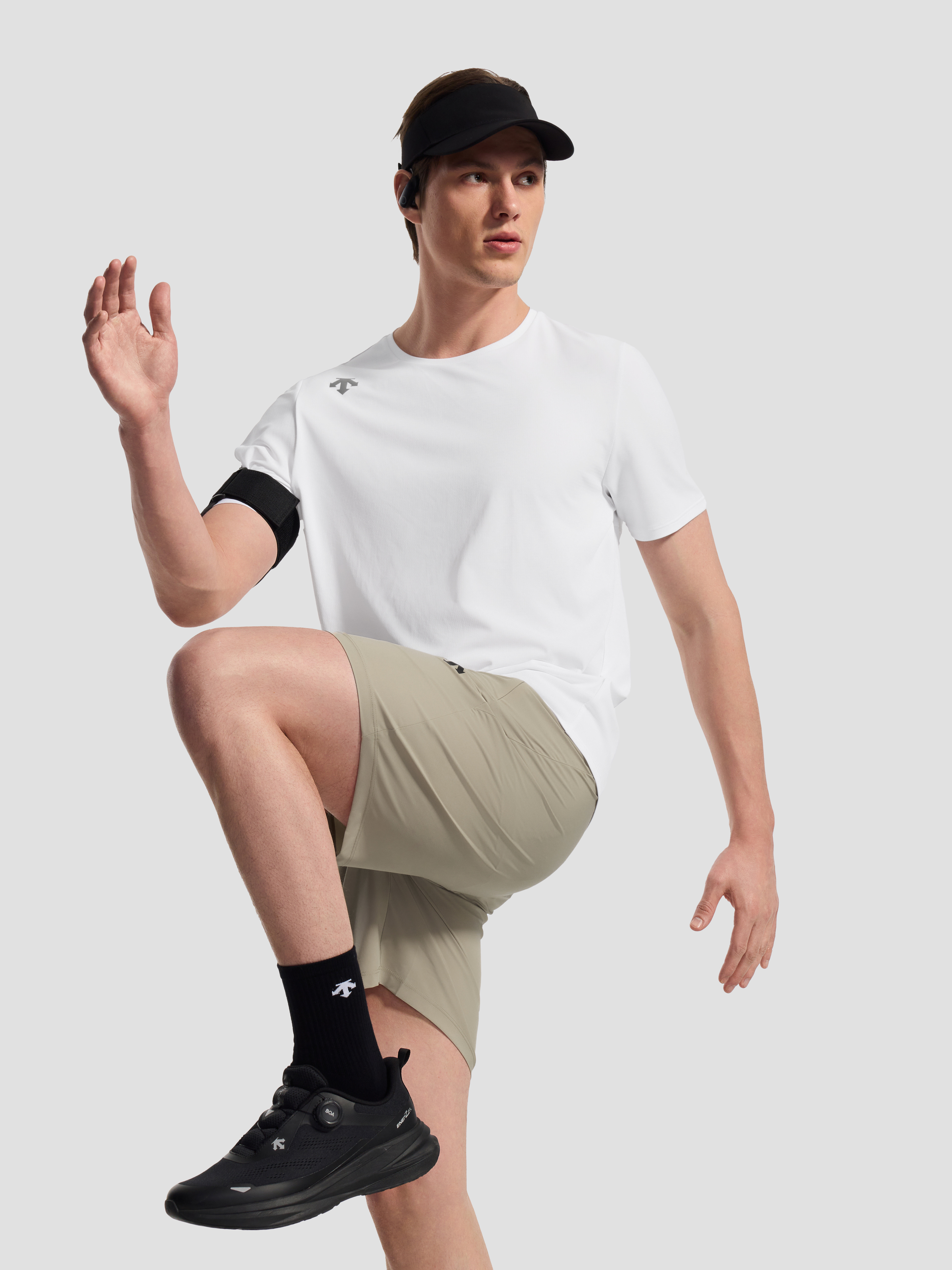 SHORT SLEEVE TEE