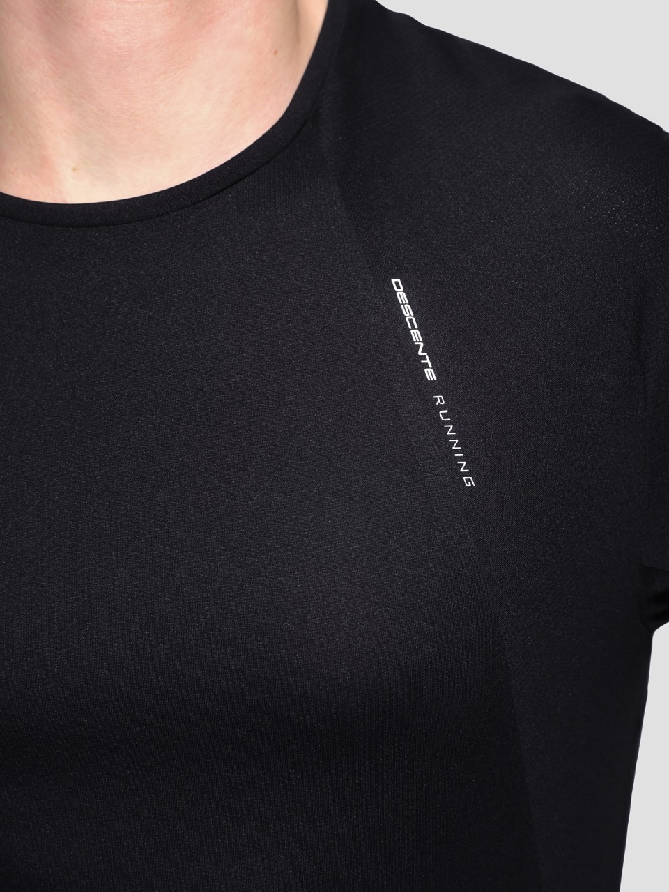 SHORT SLEEVE TEE