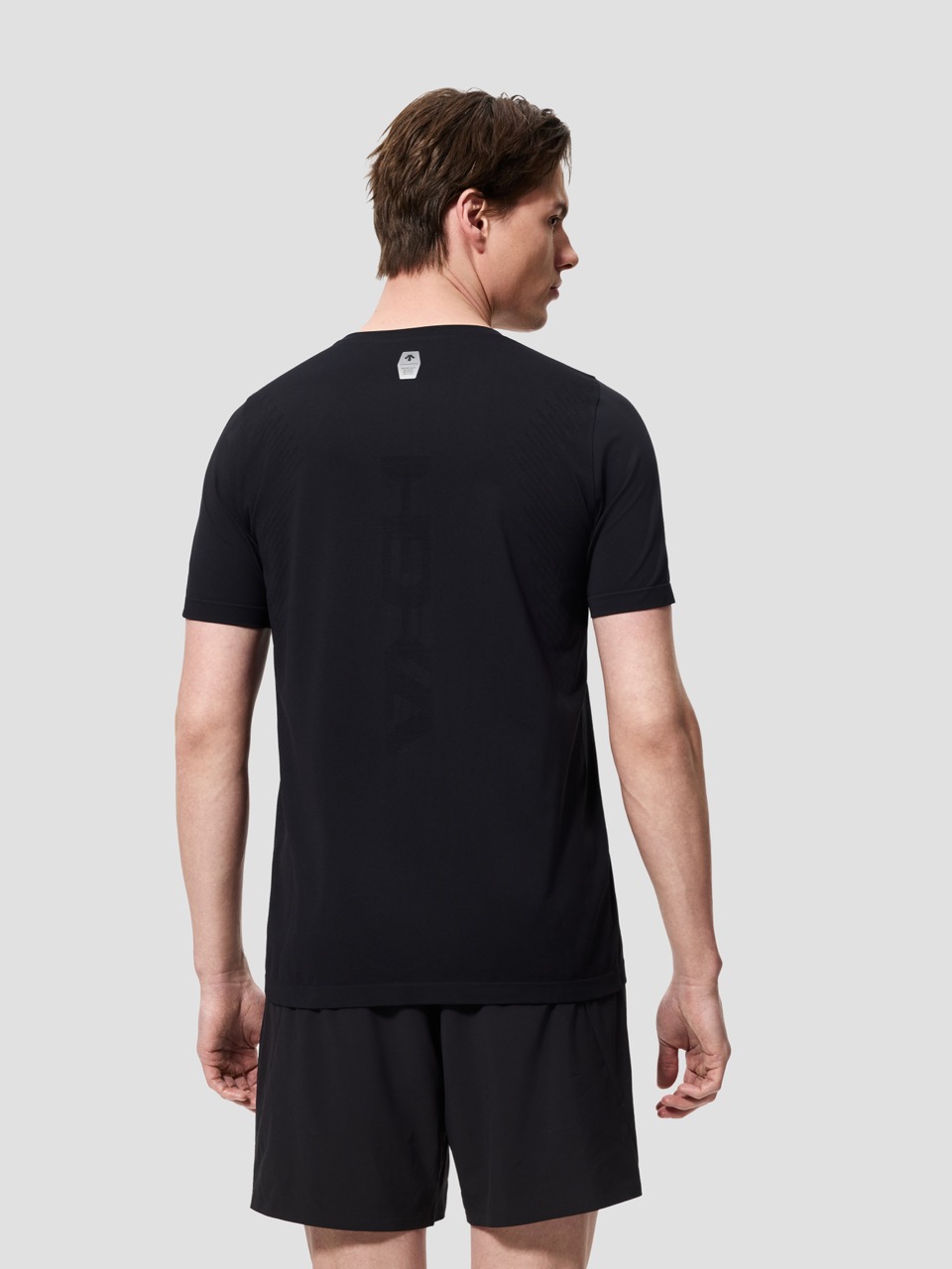 MEN'S TRAINING Short Sleeve Tee