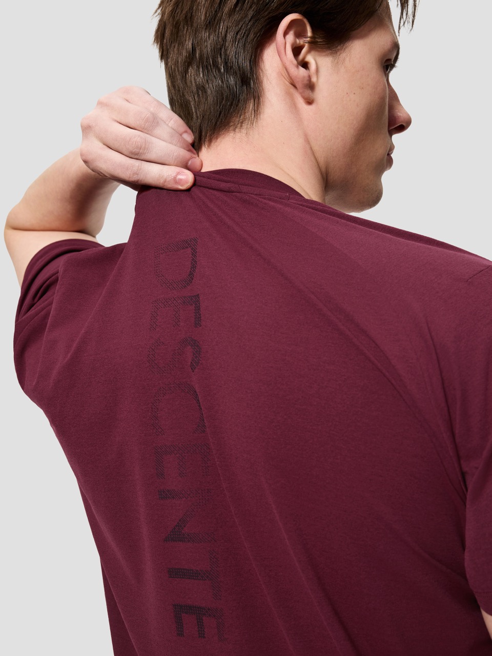 MEN'S TRAINING Short Sleeve Tee