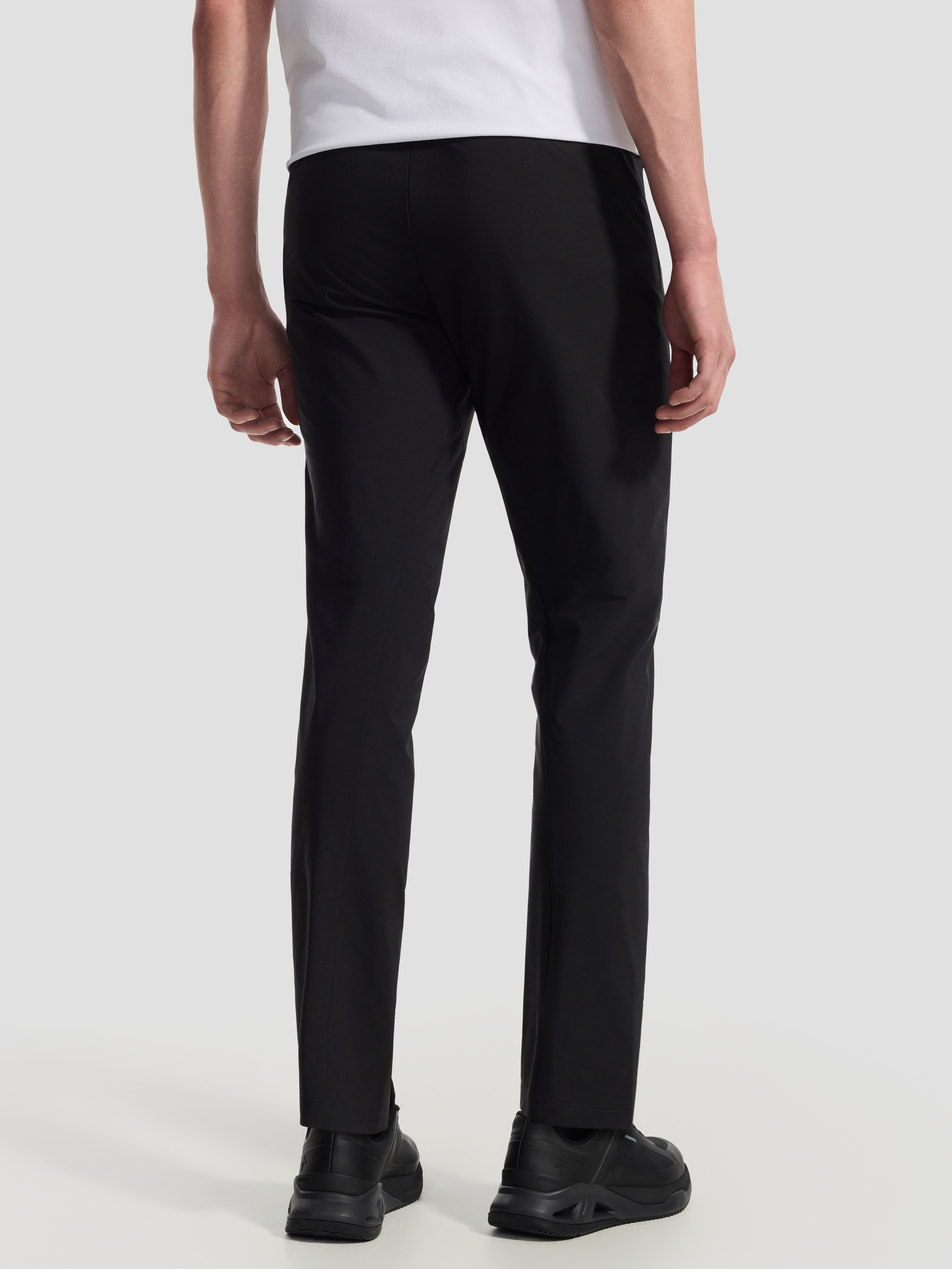 TRAINING Woven Pants