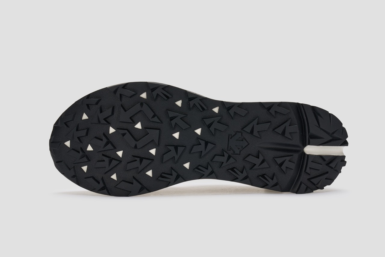 Women's Dualis Wire Shoes