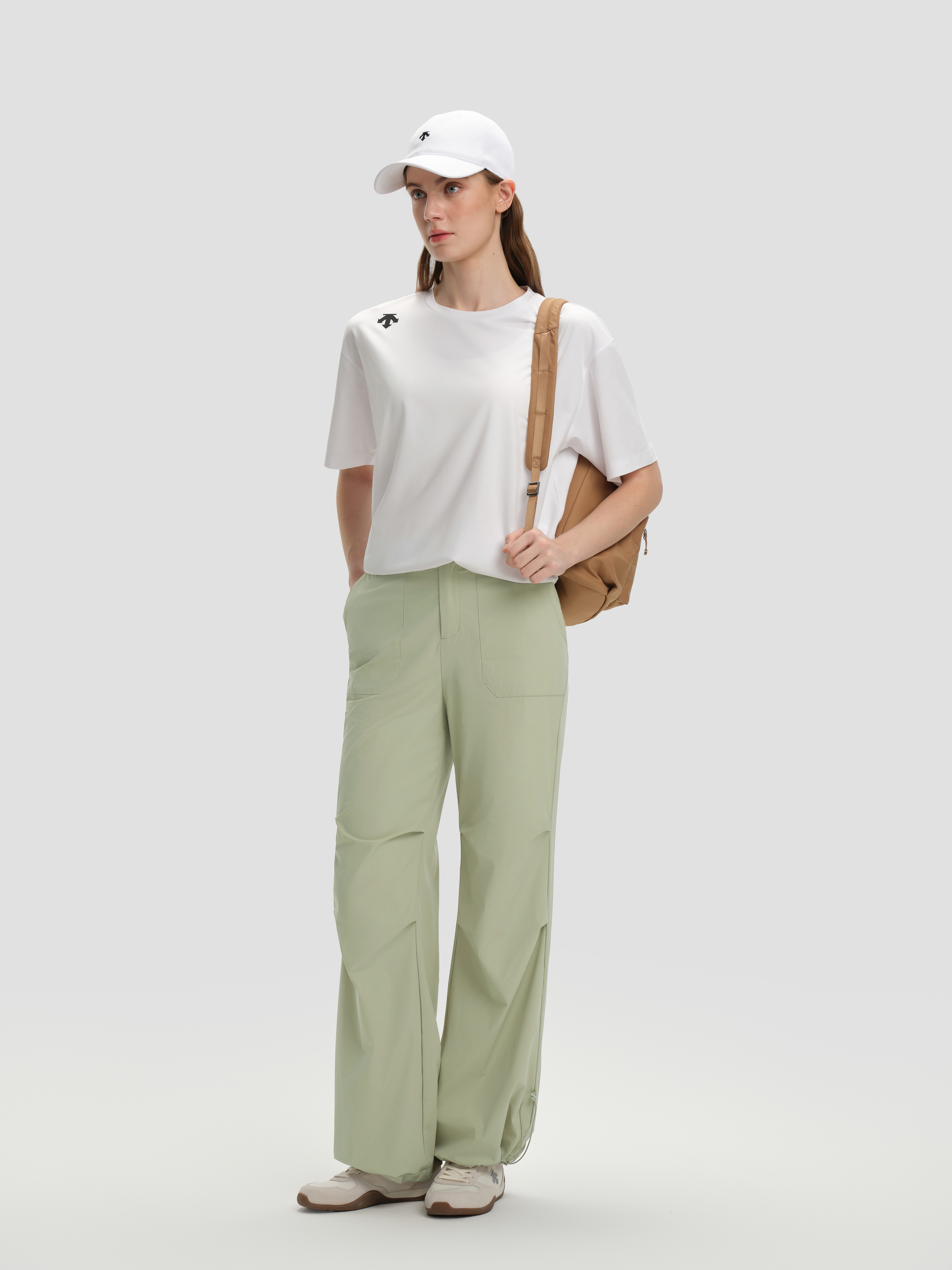 WOMEN'S STUDIO WOVEN PANTS