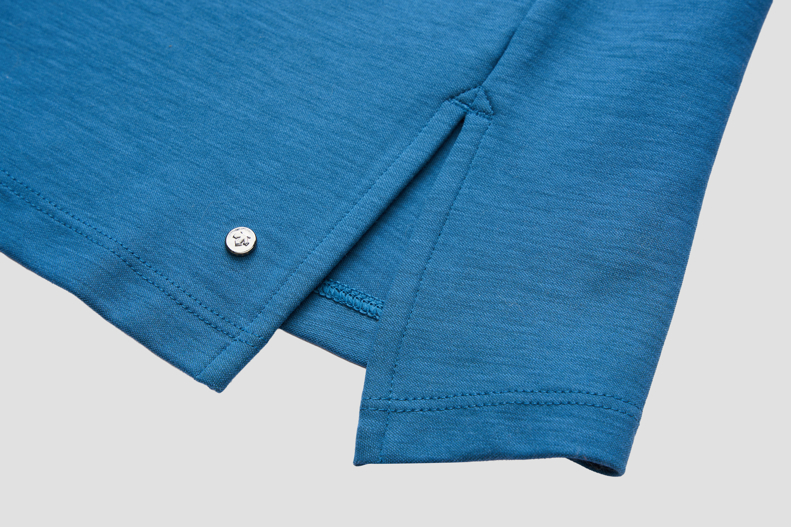 WOMEN'S STUDIO SHORT SLEEVE TEE