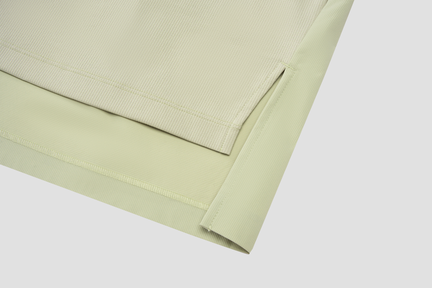 WOMEN'S STUDIO SHORT SLEEVE TEE