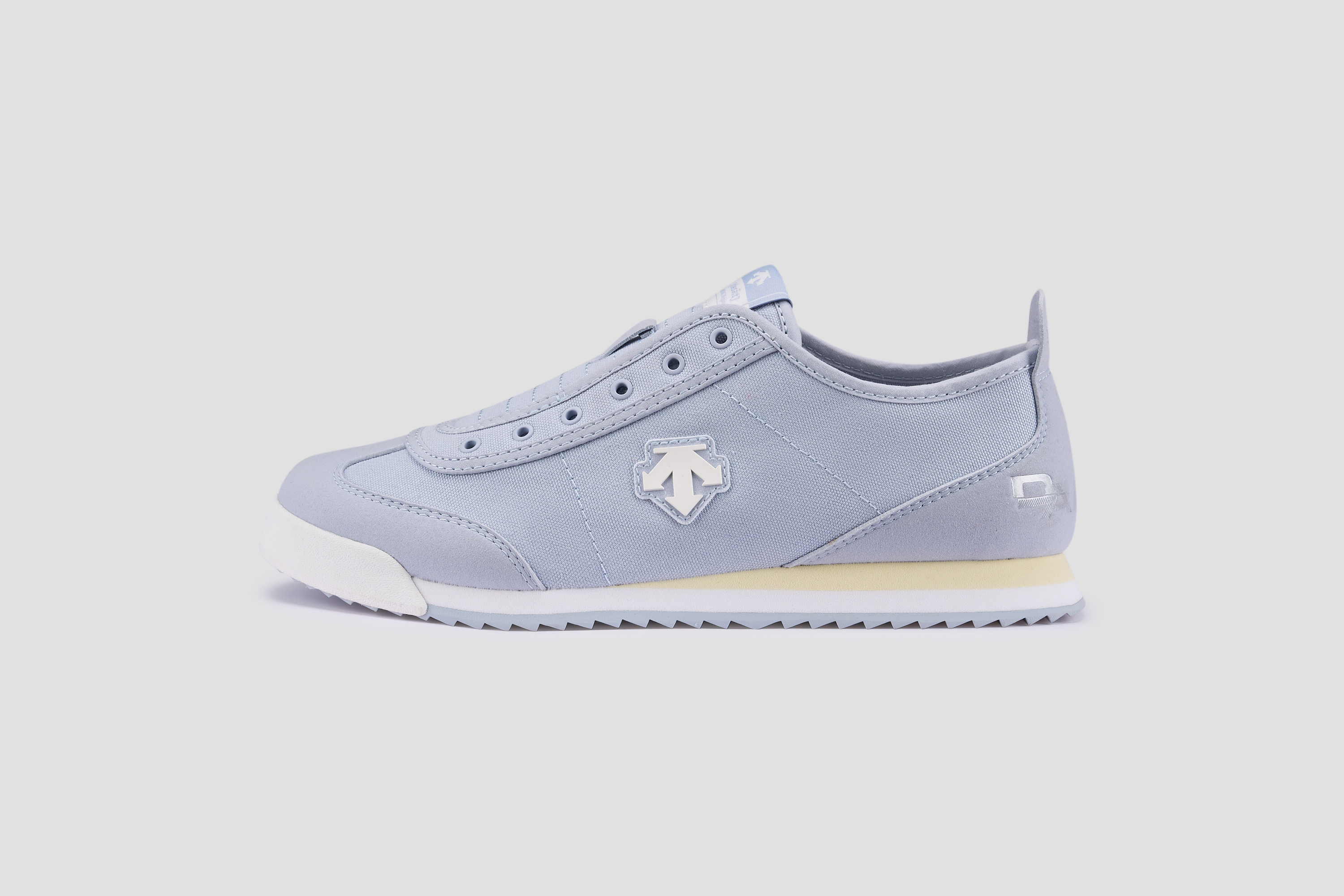 WOMEN'S CHRON Series Slip-On Casual Sneakers