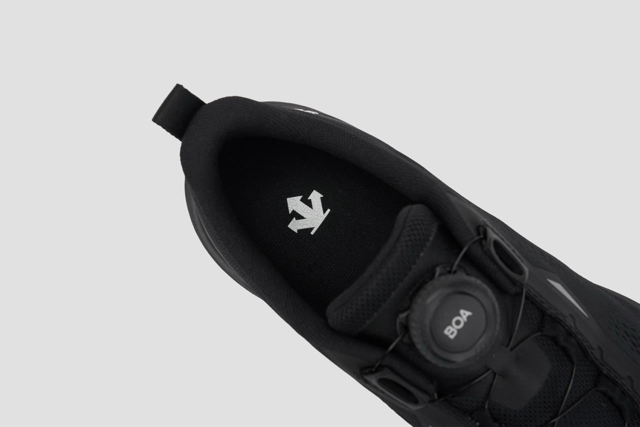 Women's Running Ease Air Wire