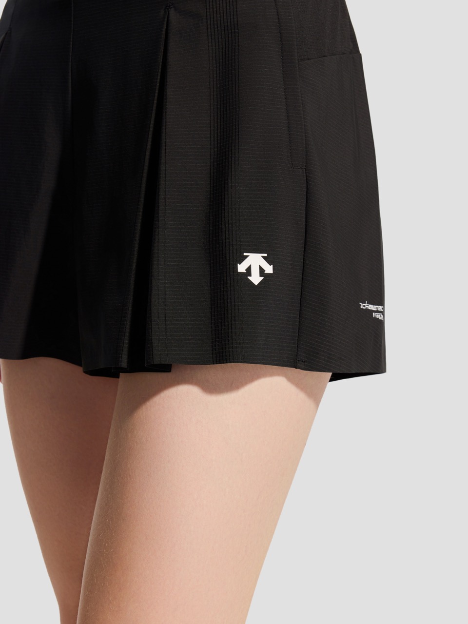 WOMEN'S TRAINING Woven Shorts