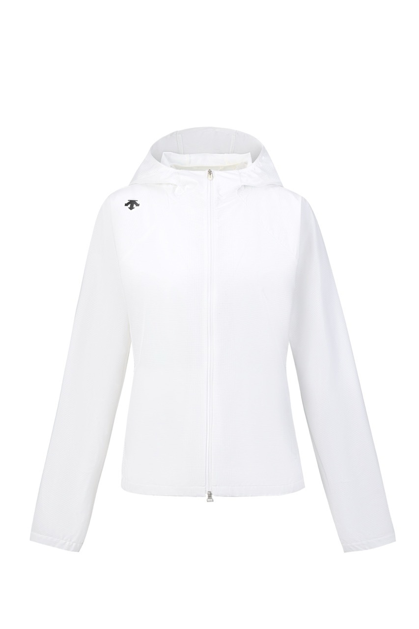 Woven Top | Training Apparel | Women Training | descente SG