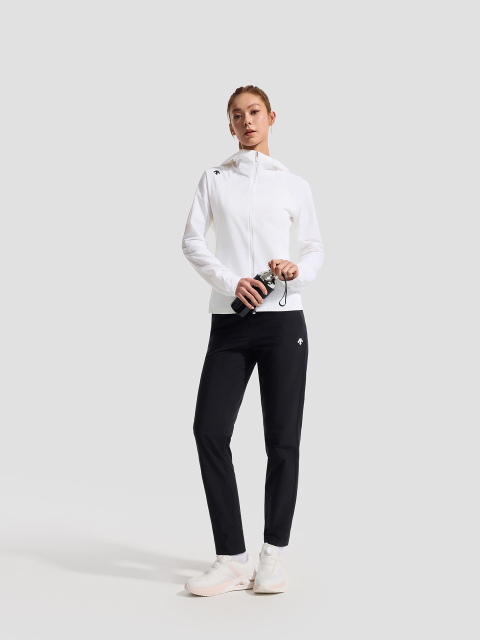 WOMEN'S TRAINING Woven Top