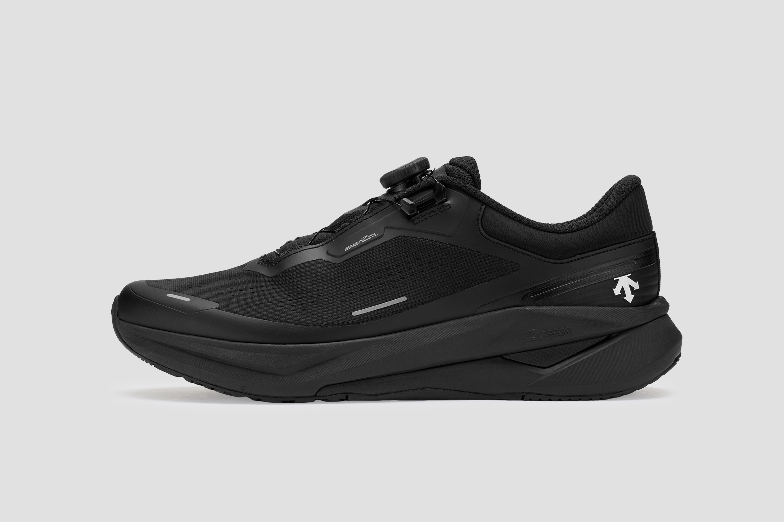 Men's Running LAVITATE 4.0 WIRE