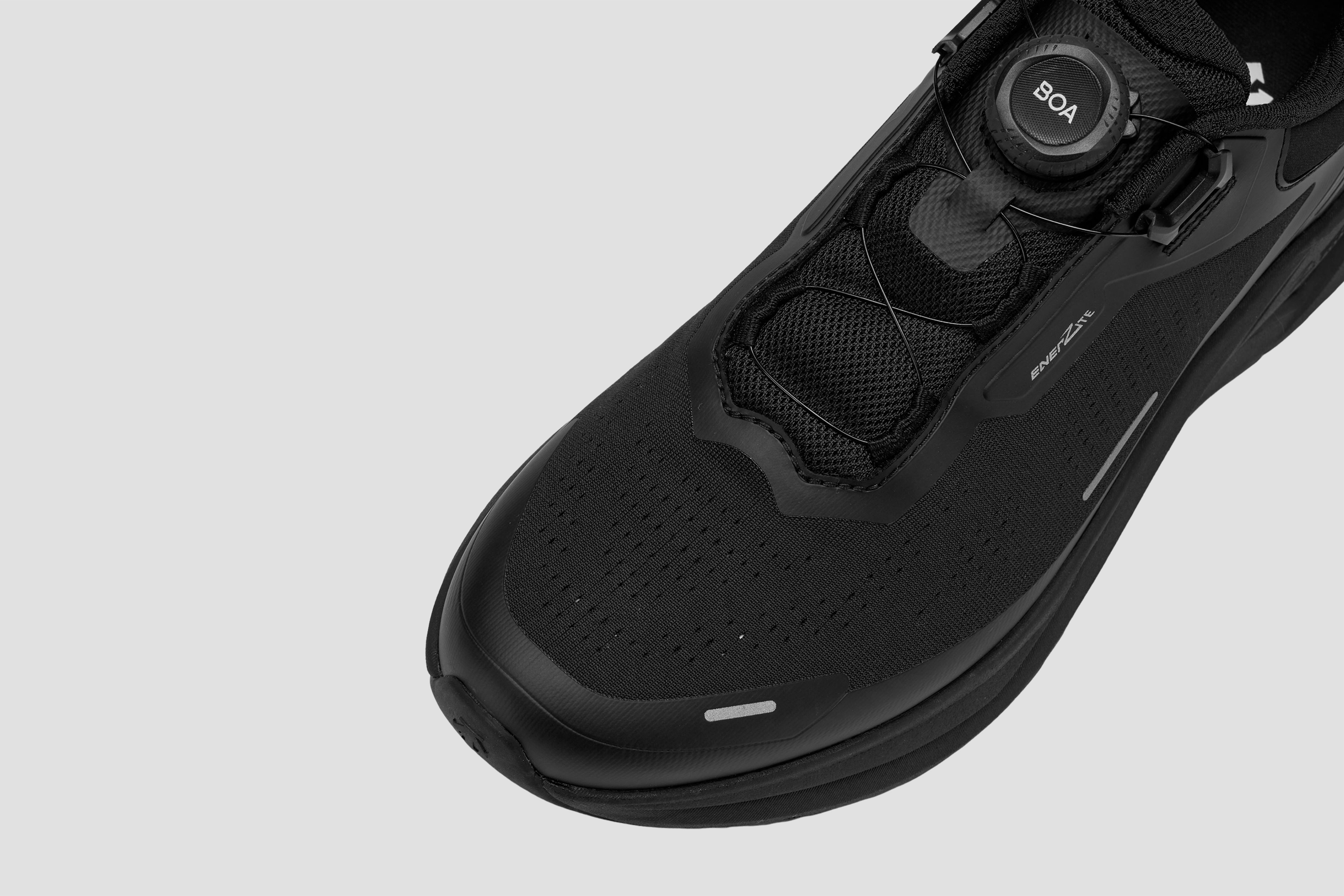 Men's Running LAVITATE 4.0 WIRE