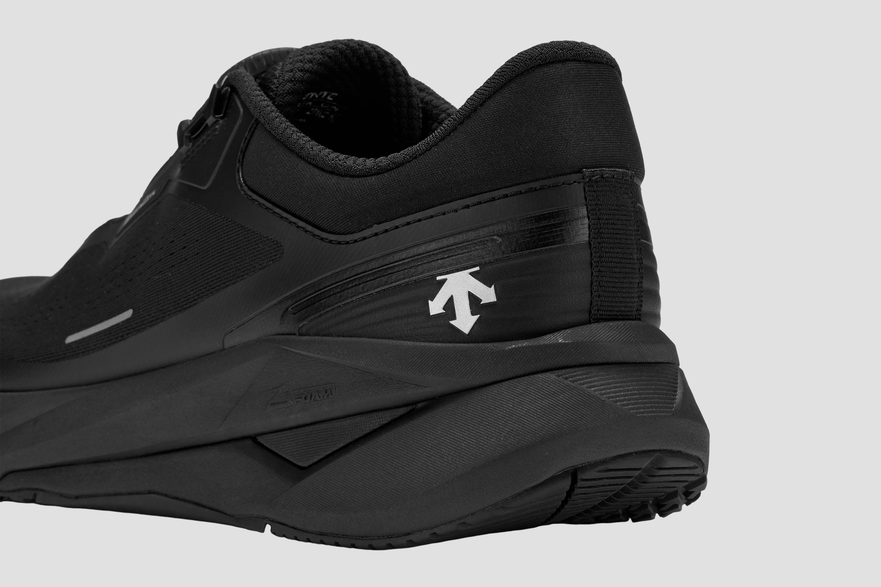 Men's Running LAVITATE 4.0 WIRE