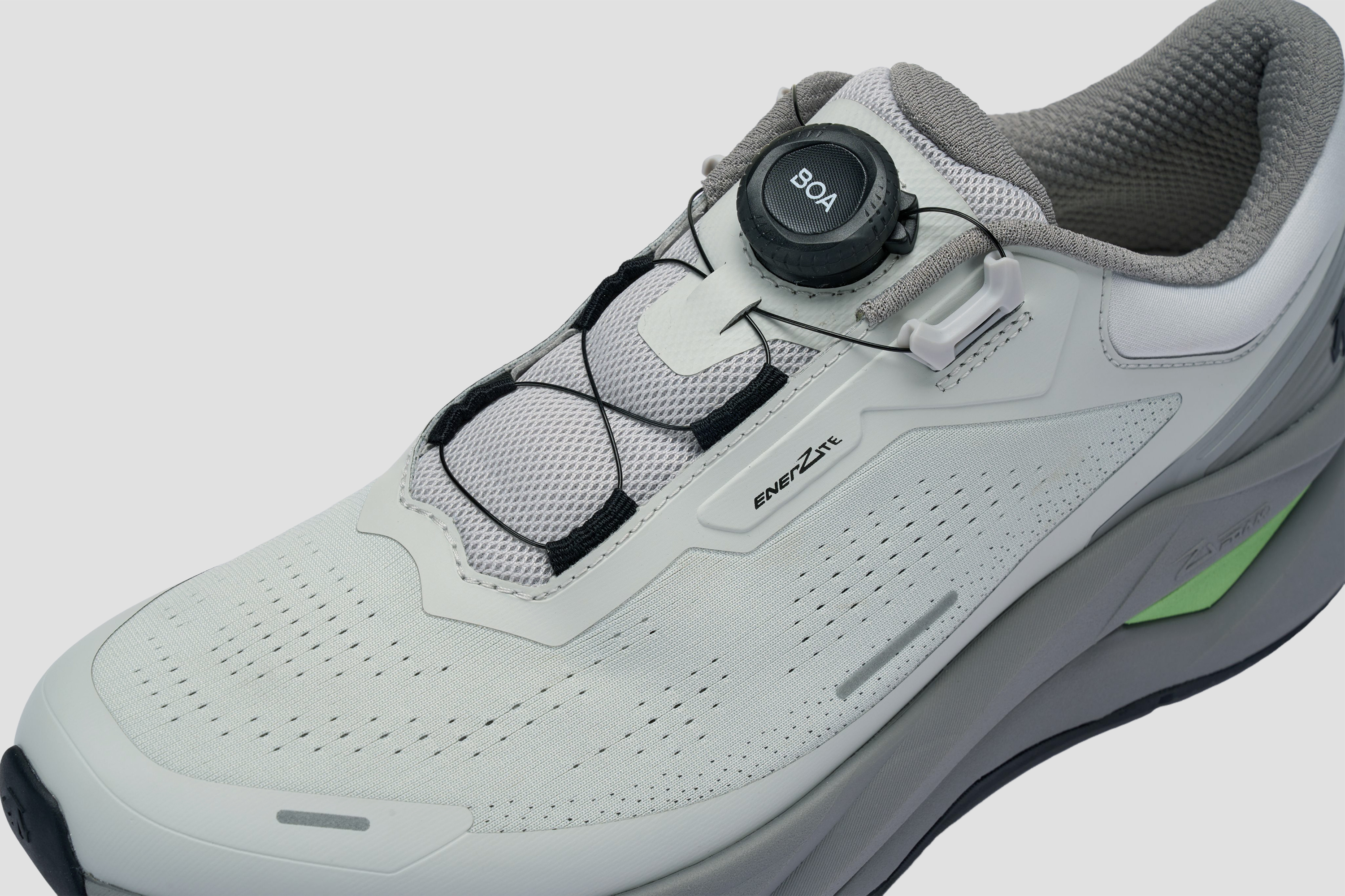 Men's Running LAVITATE 4.0 WIRE
