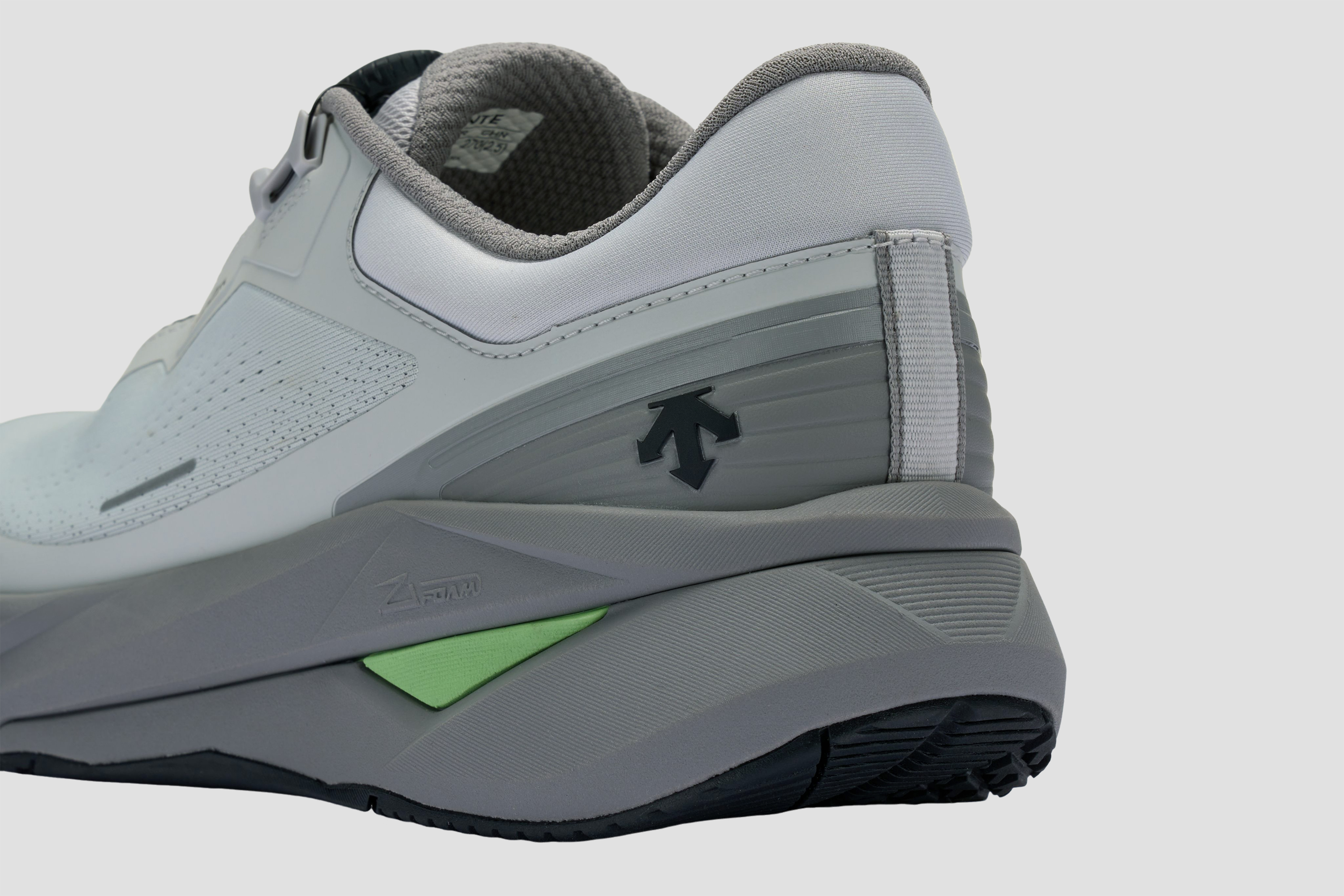 Men's Running LAVITATE 4.0 WIRE