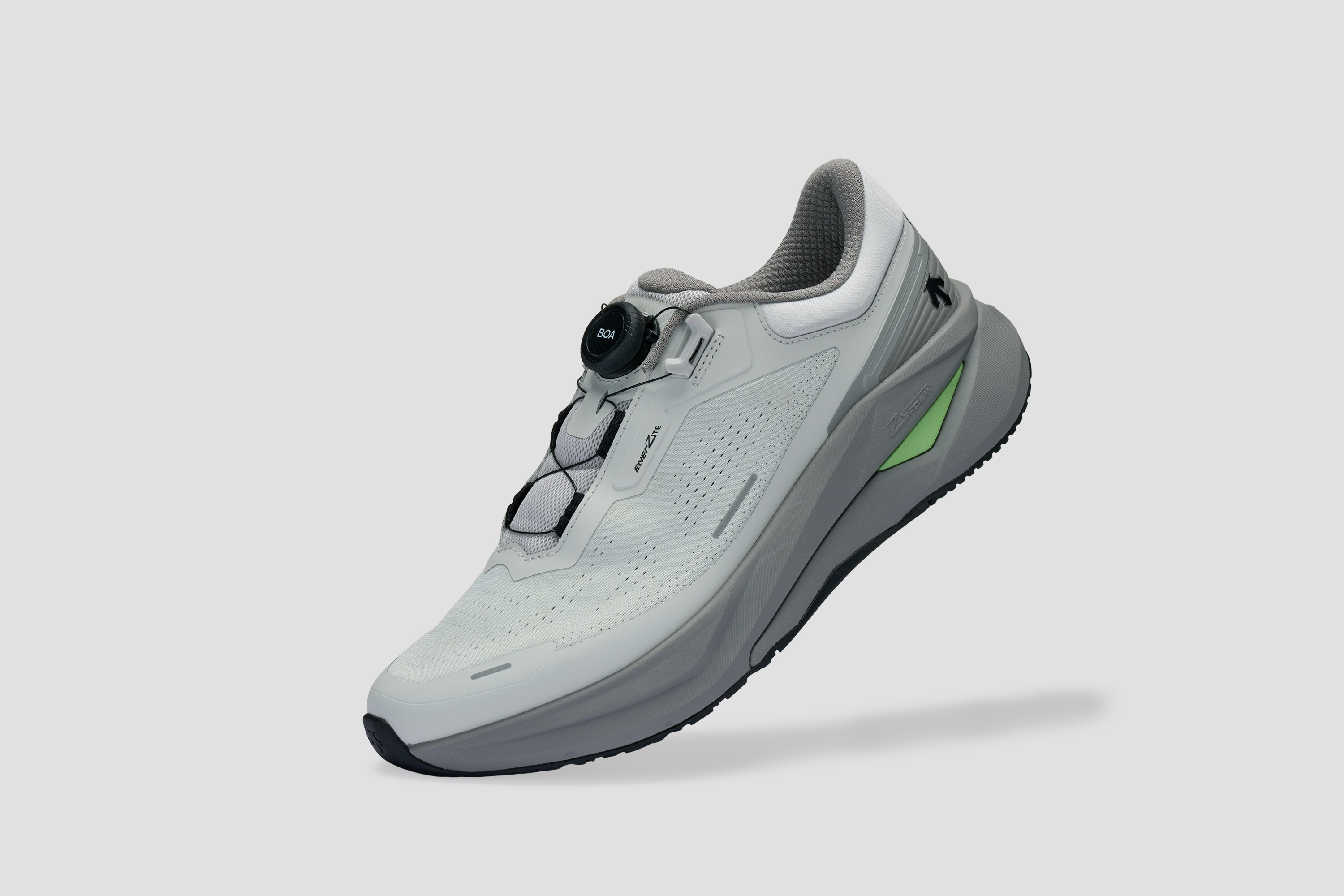 Men's Running LAVITATE 4.0 WIRE
