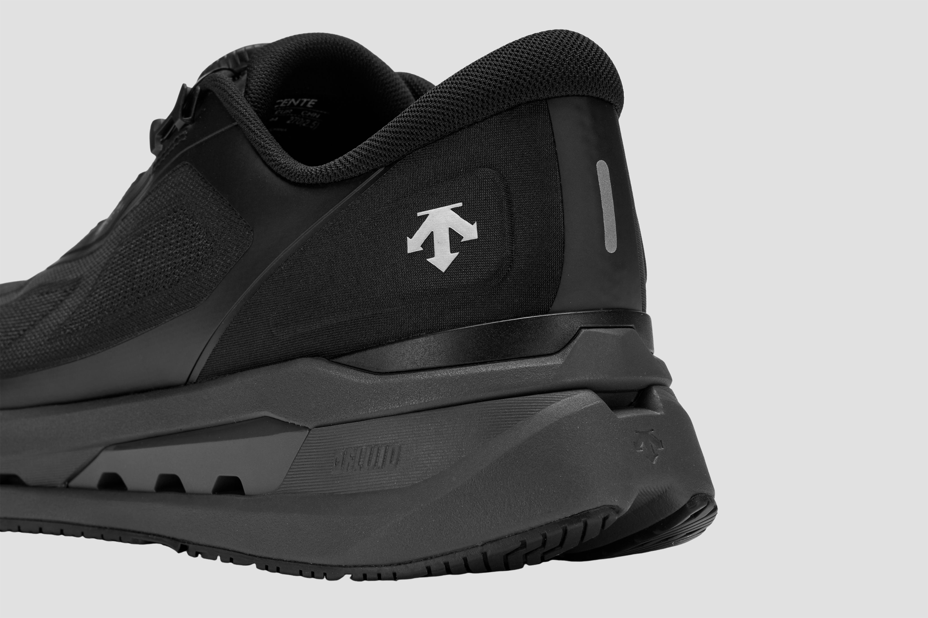 Men's D-FLUID AERO WIRE Running Shoes