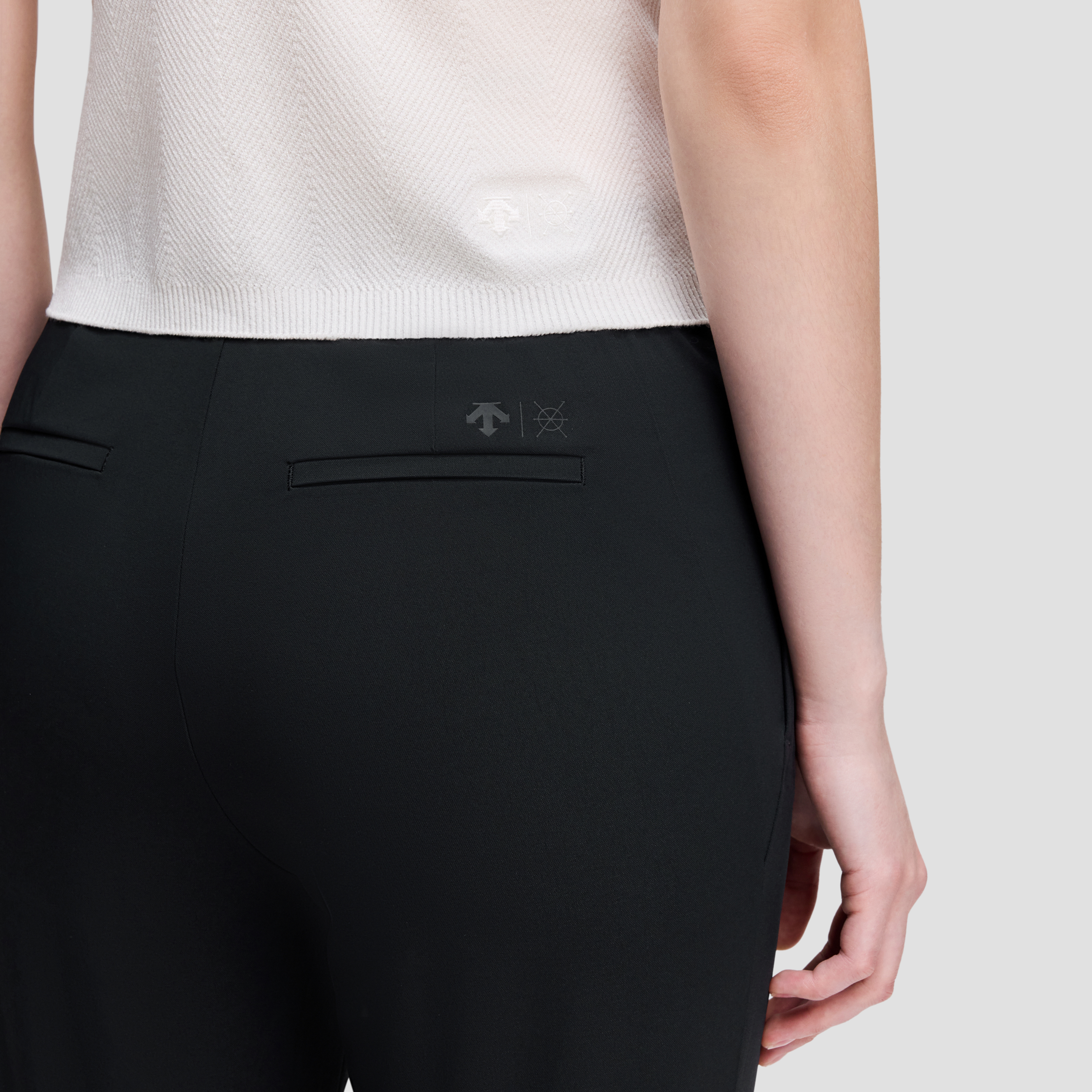 Women's DUALIS Woven Sports Pants