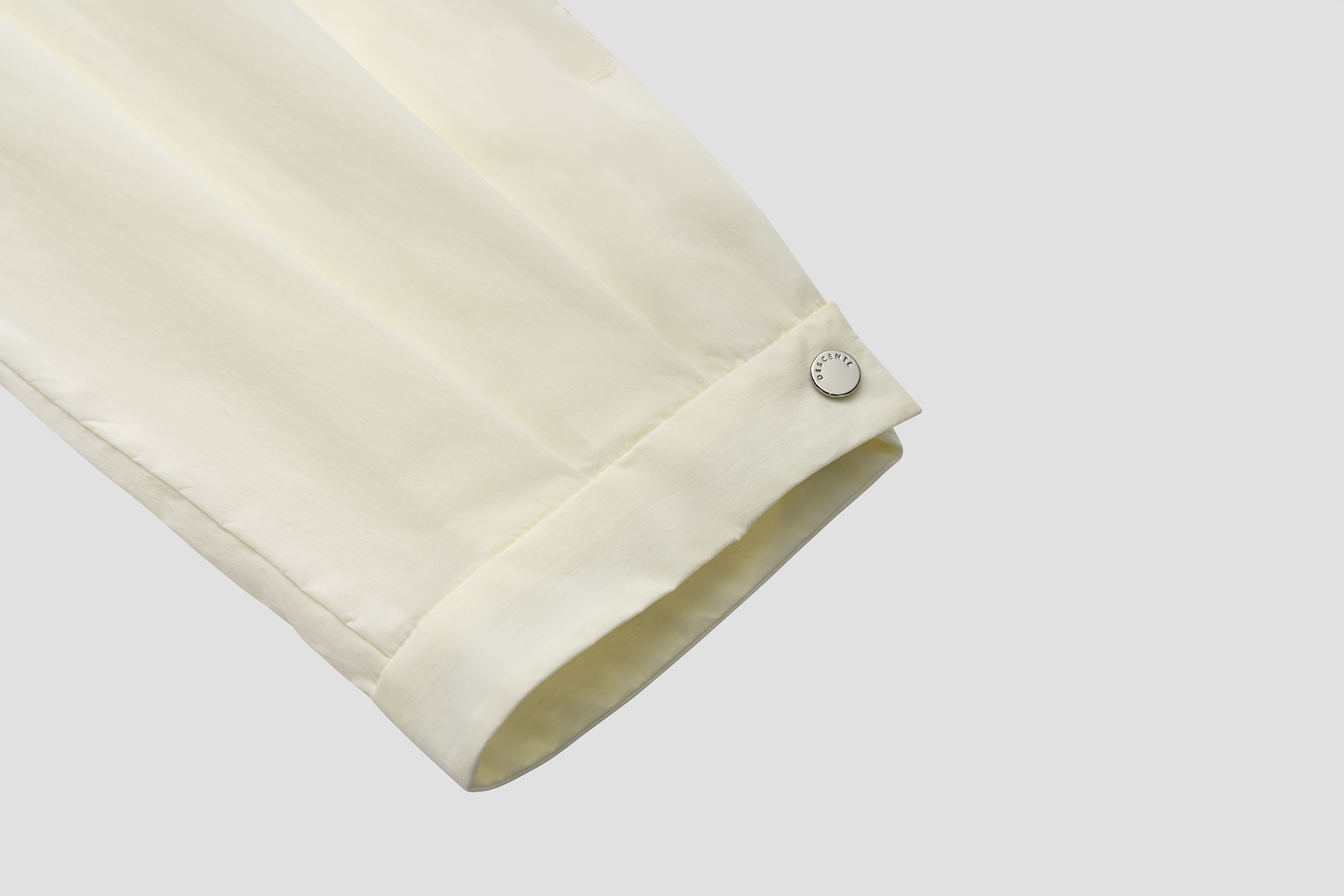 Women's Studio Woven Top