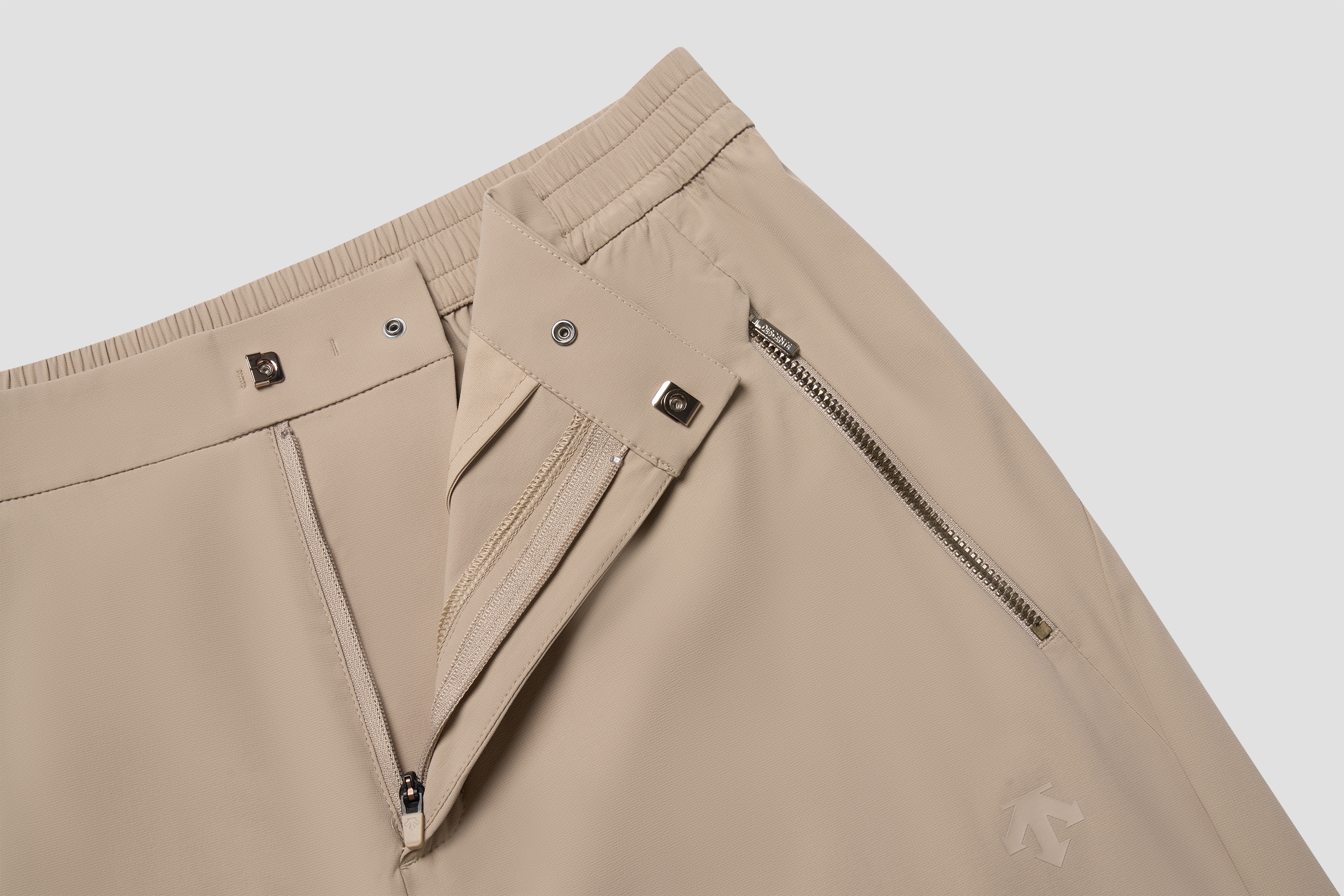 Women's Studio Woven Sports Pants