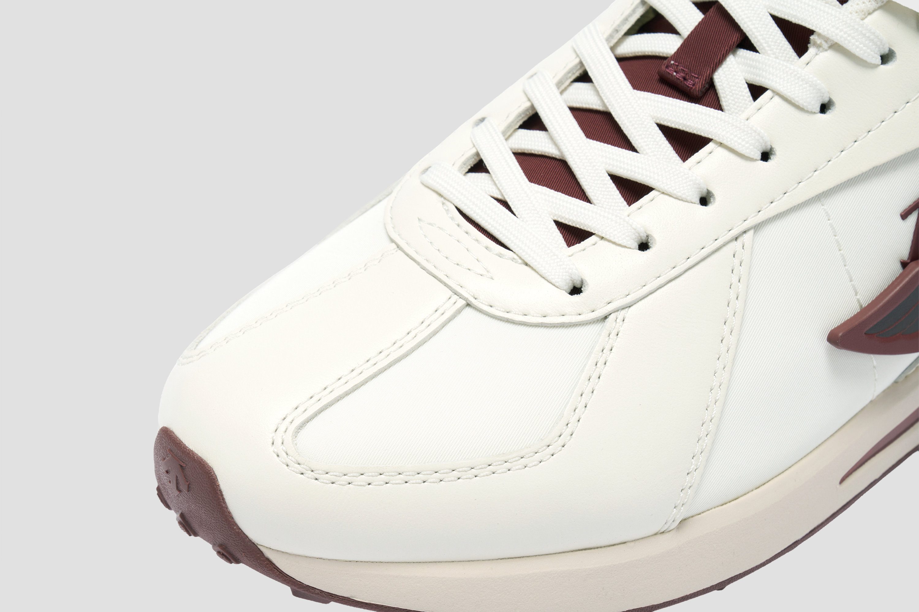 Women's LIFESTYLE CHRON TRAINER