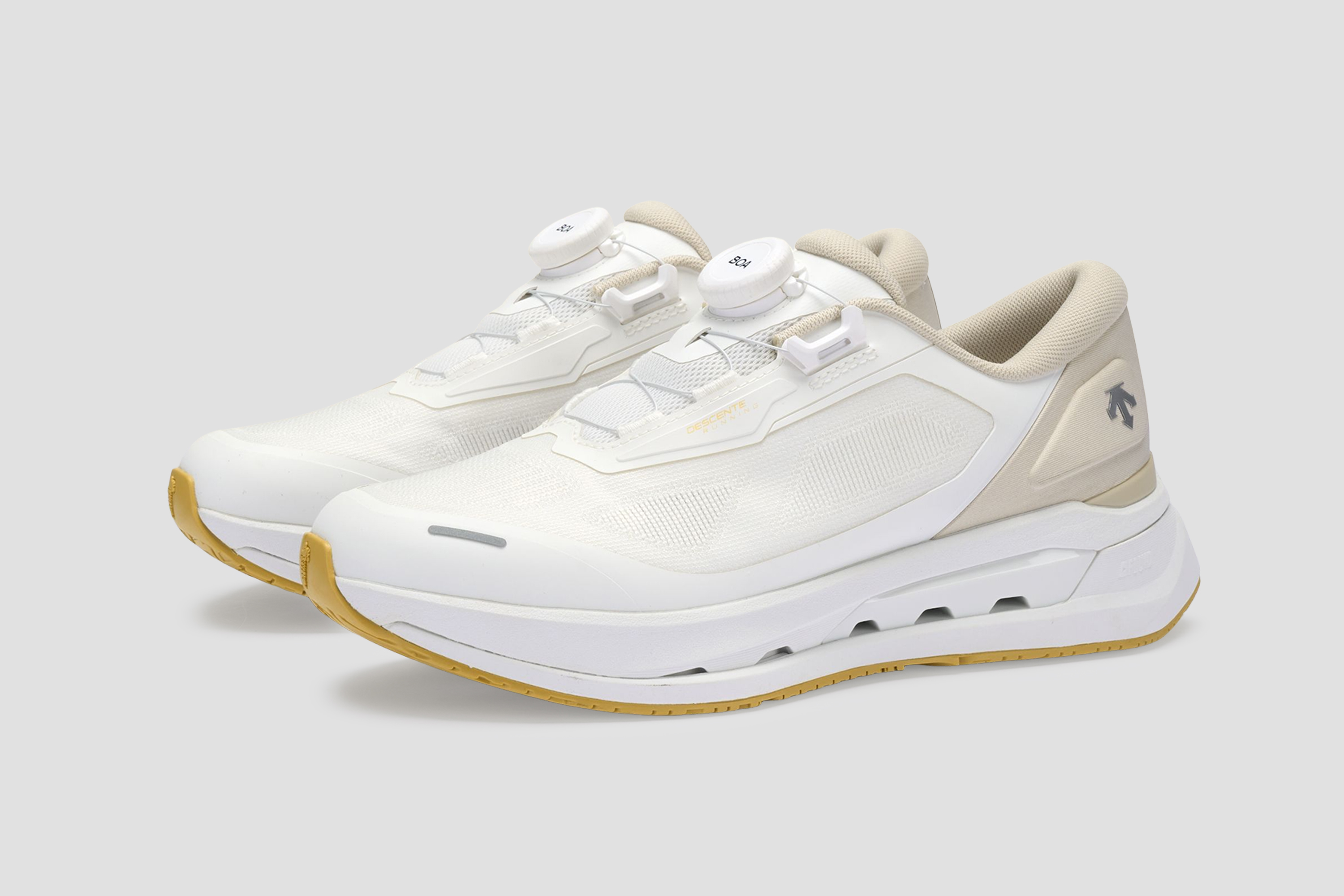 Women's D-FLUID AERO WIRE Running Shoes