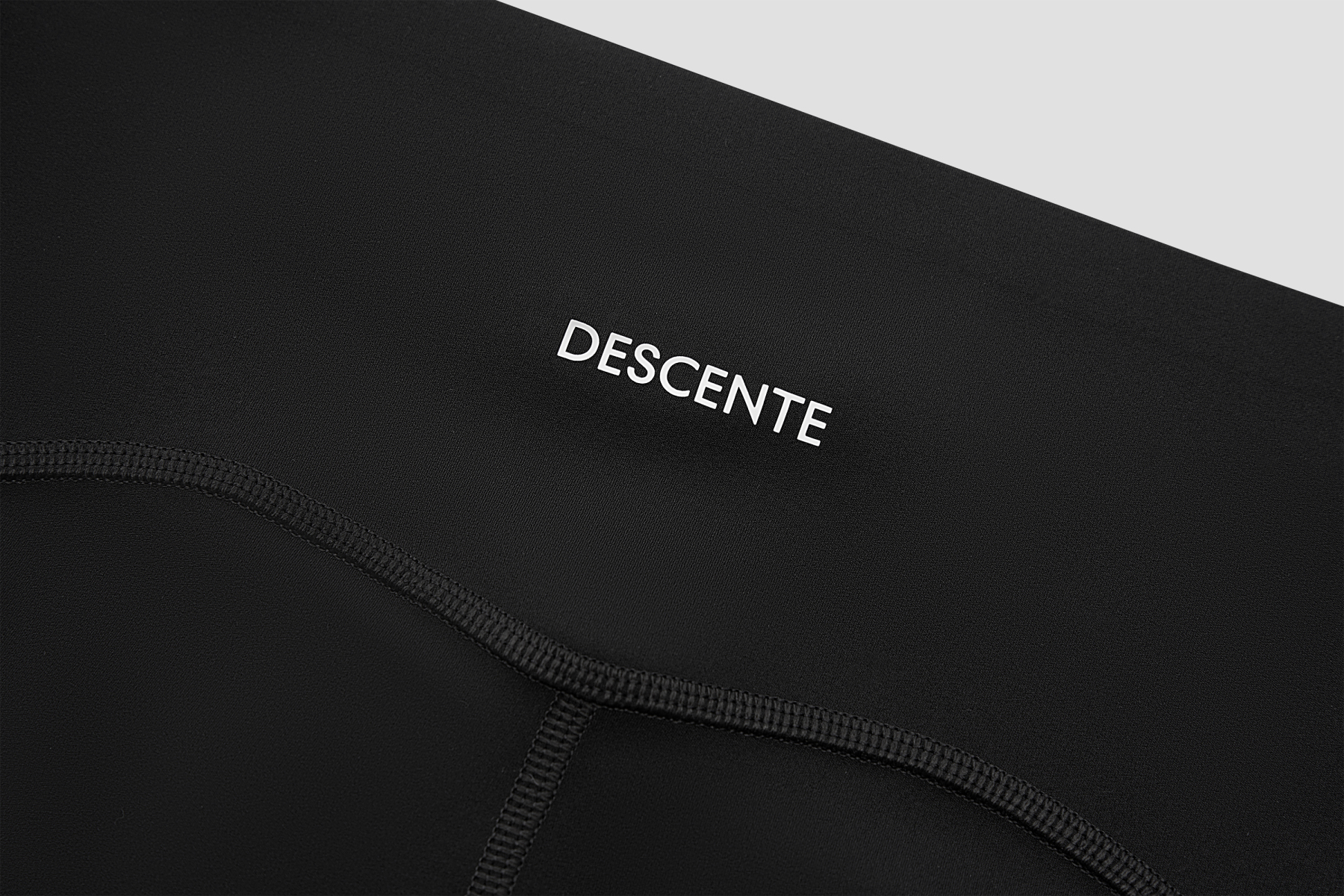 WOMEN'S TRAINING Flared Leggings