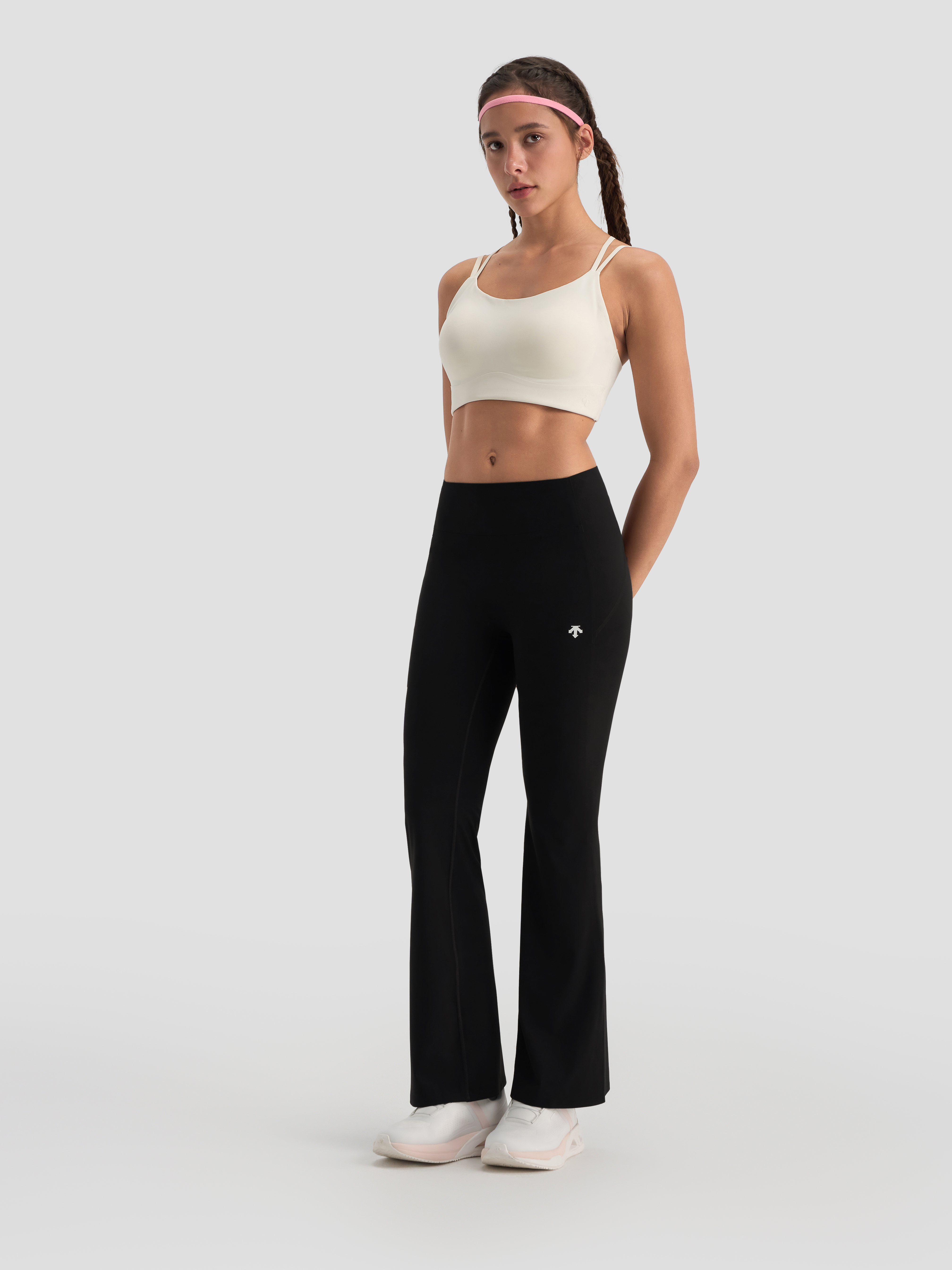 WOMEN'S TRAINING Flared Leggings