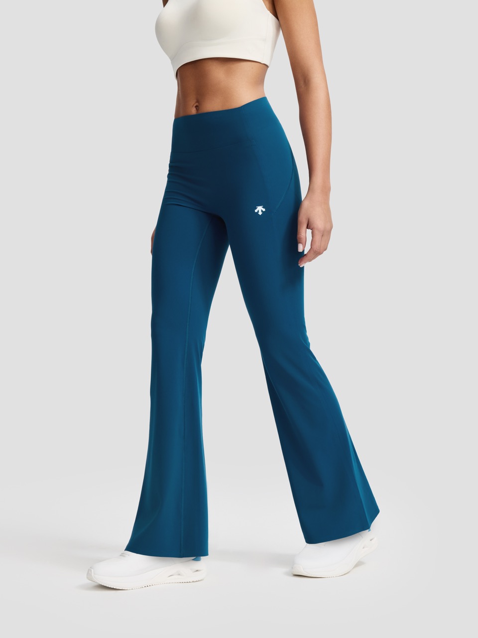 WOMEN'S TRAINING Flared Leggings