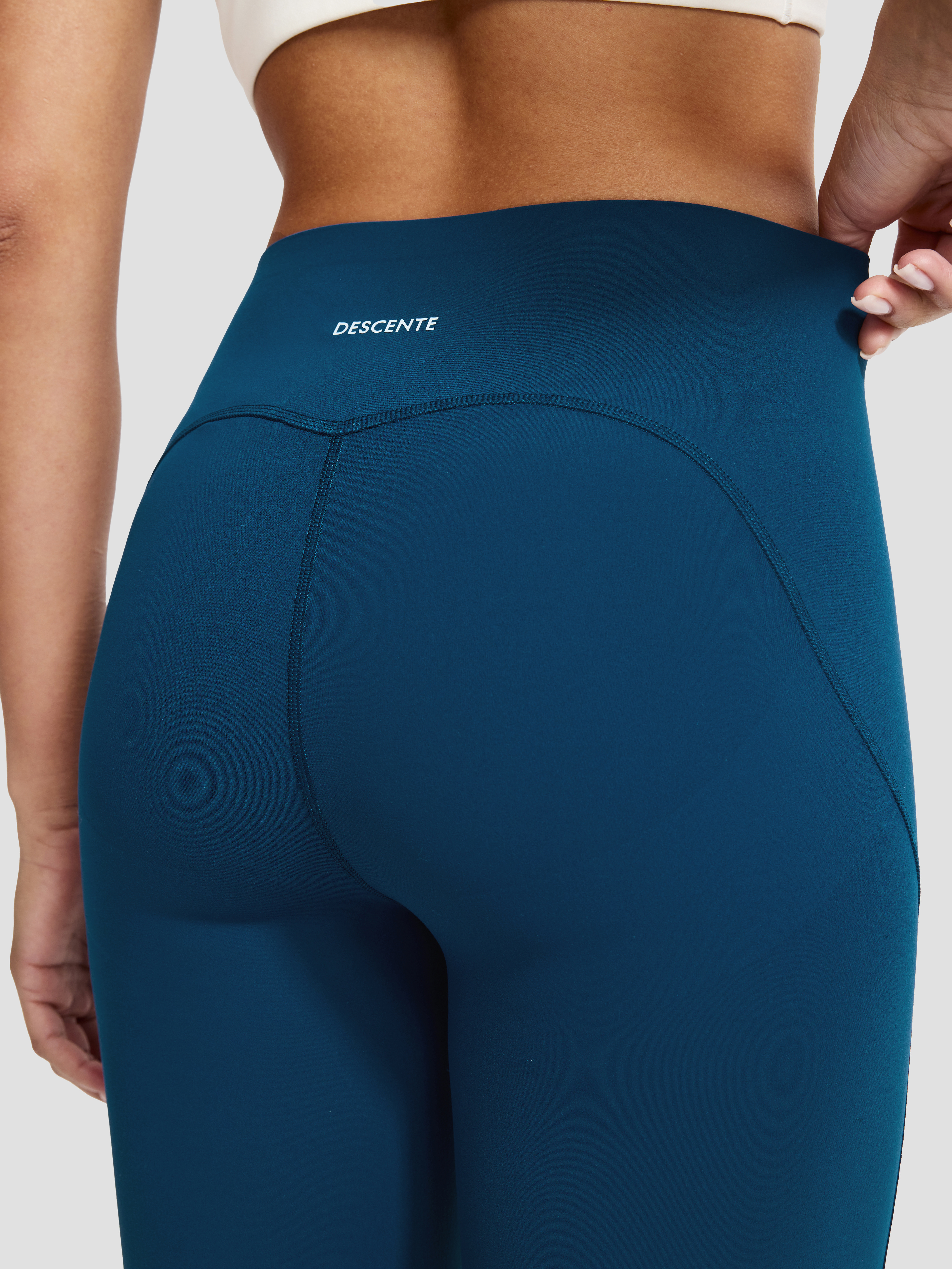 WOMEN'S TRAINING Flared Leggings