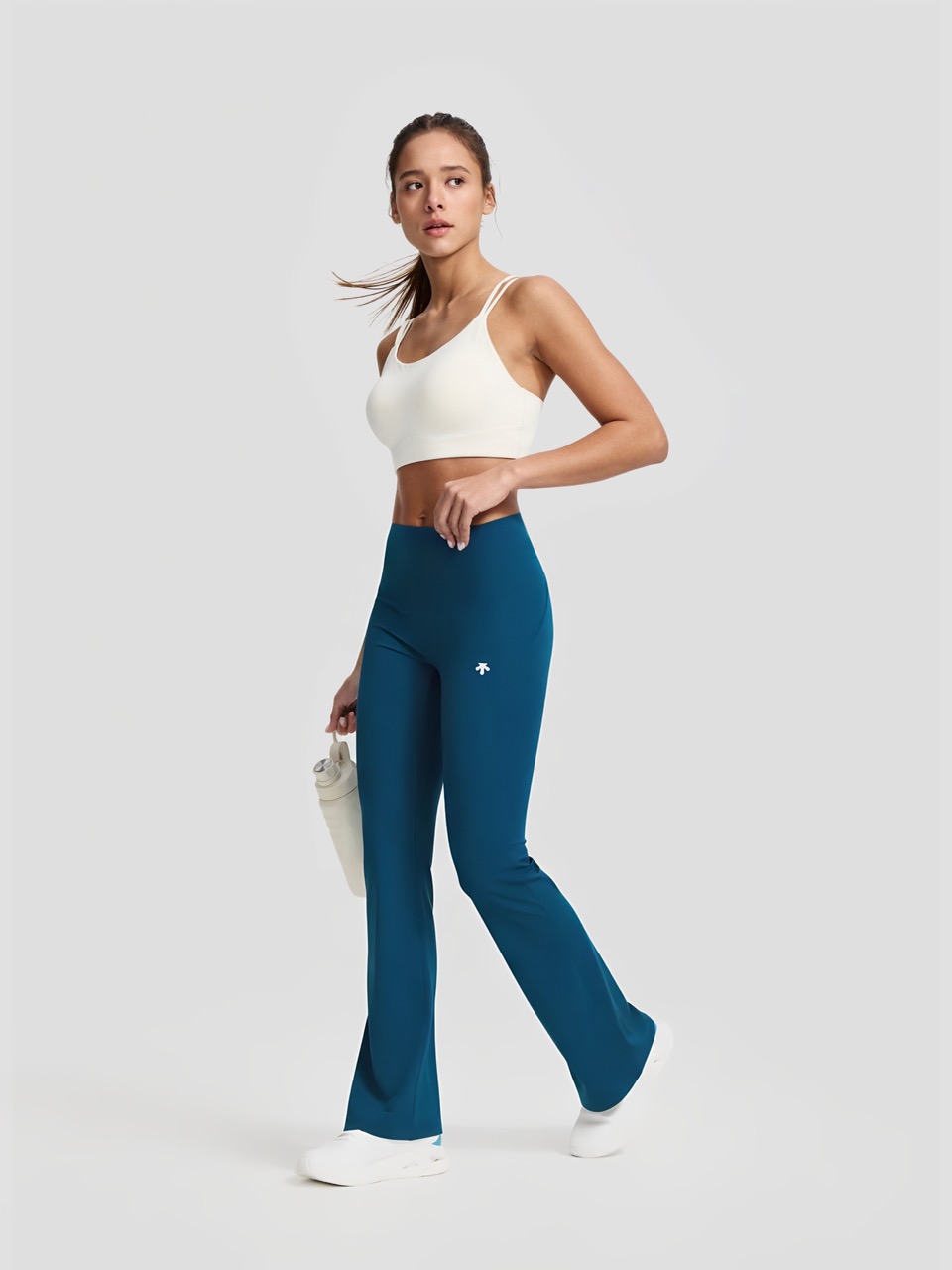 WOMEN'S TRAINING Flared Leggings