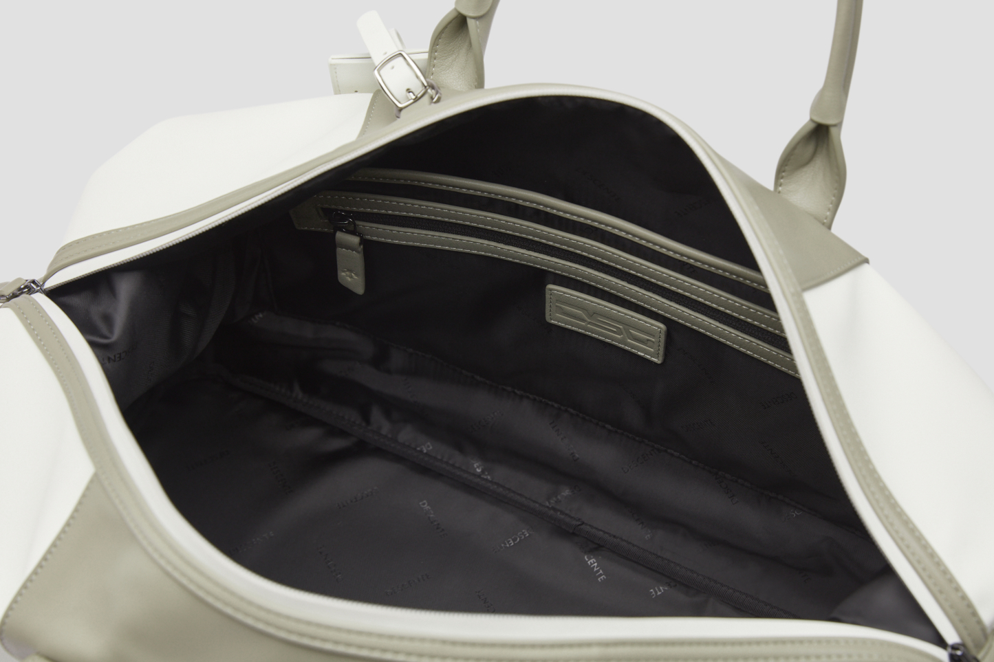 GOLF FIELD Shoulder Bag-Descente SG