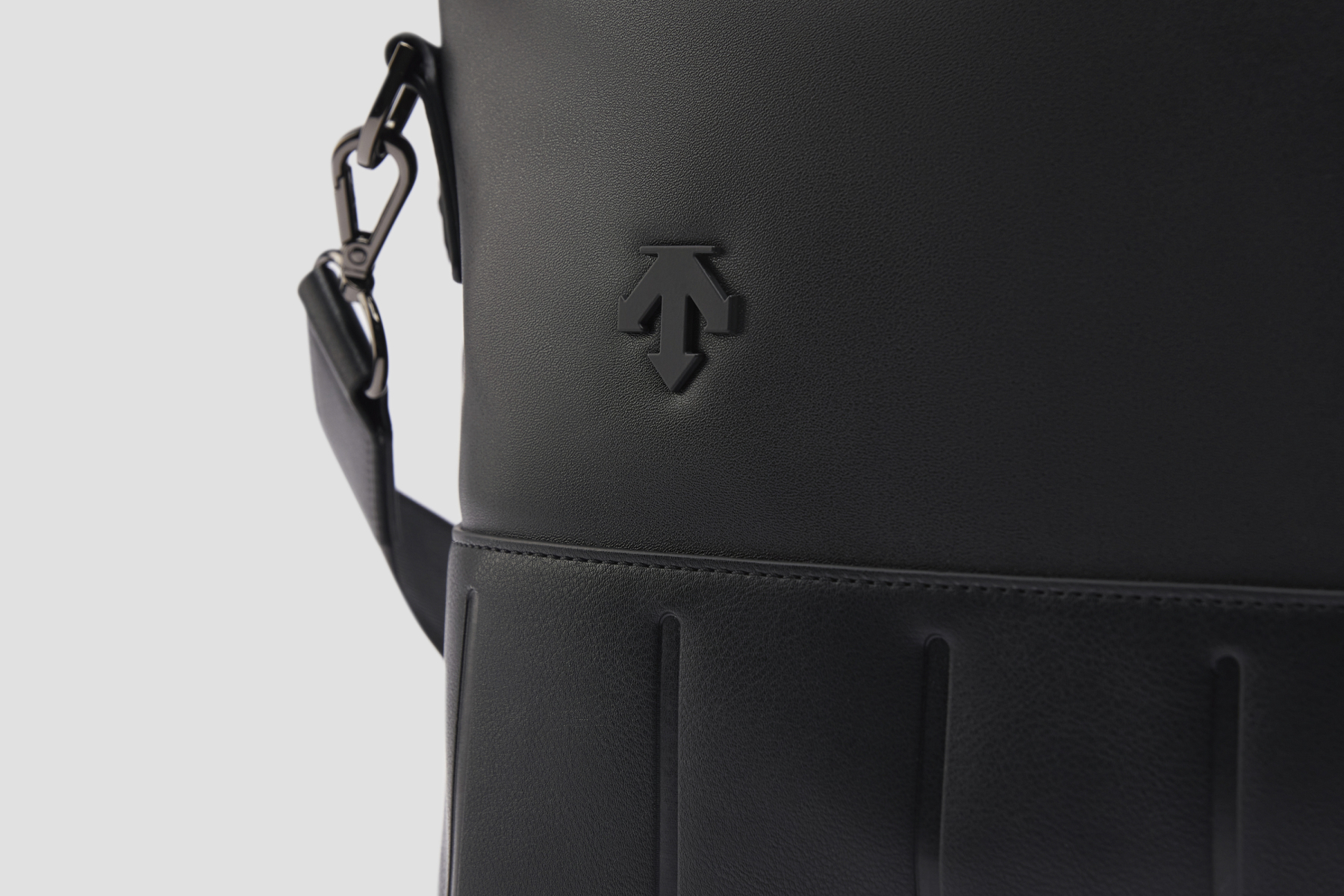 GOLF FIELD Shoulder Bag-Descente SG